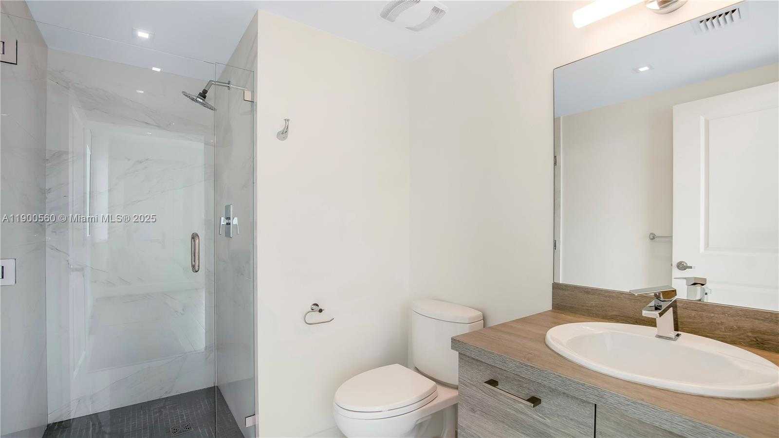 Small Image of 400 SUNNY ISLES BLVD #1108, Sunny Isles Beach Number 28