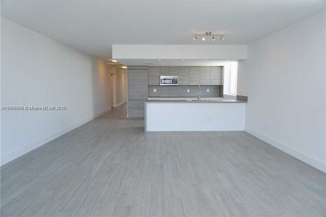 Small Image of 400 SUNNY ISLES BLVD #1108, Sunny Isles Beach Number 5