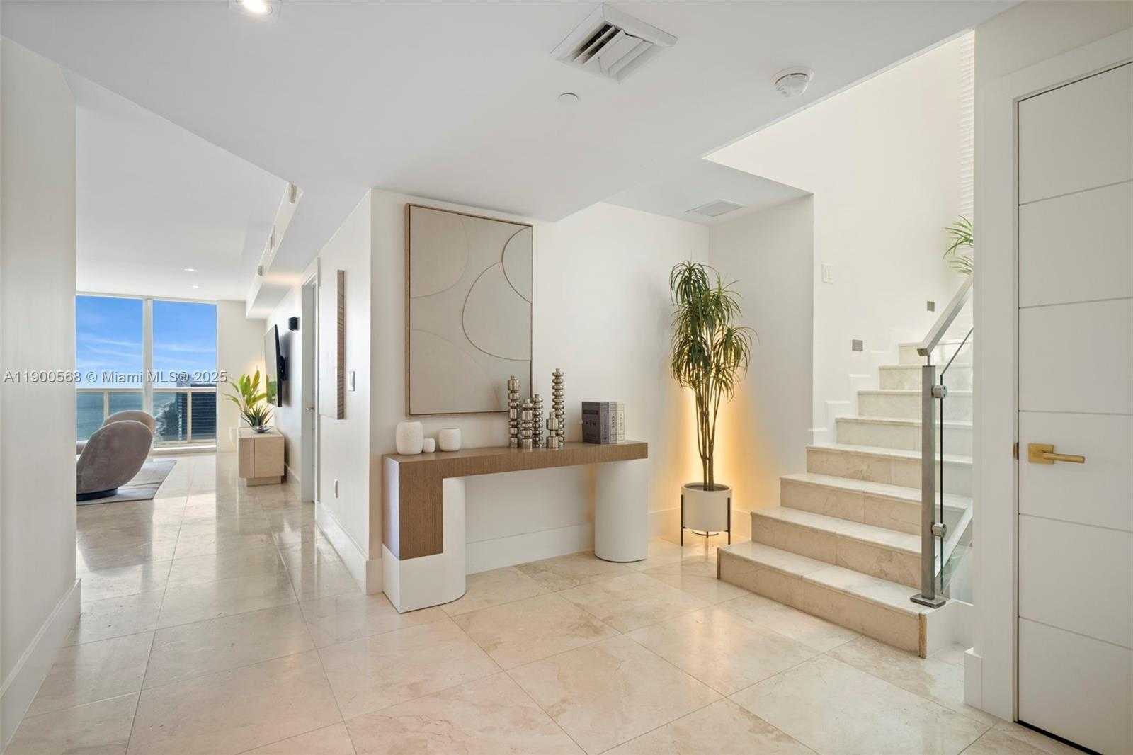 Small Image of 1830 SOUTH OCEAN DR #5103, Hallandale Beach Number 11