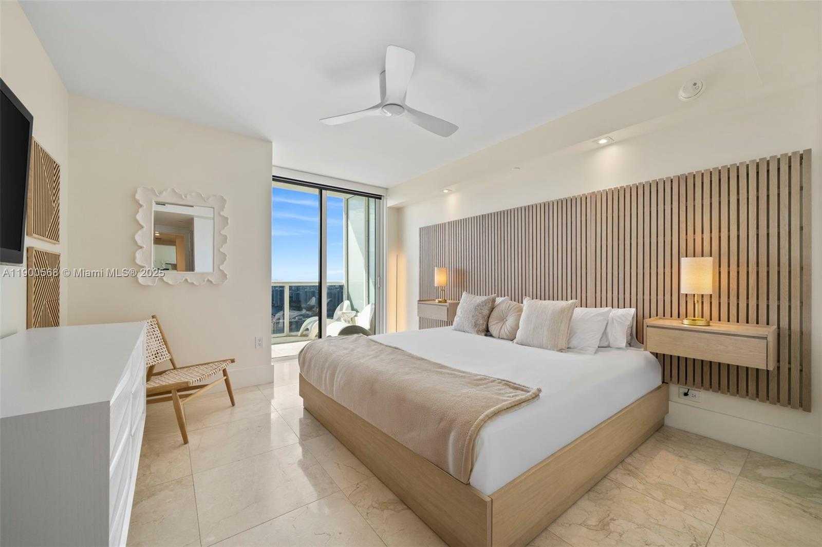 Small Image of 1830 SOUTH OCEAN DR #5103, Hallandale Beach Number 6