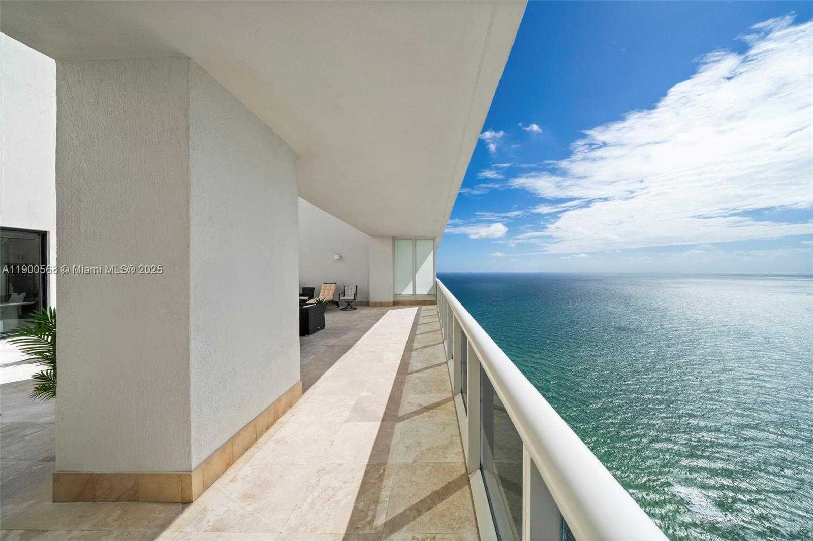Small Image of 1830 SOUTH OCEAN DR #5103, Hallandale Beach Number 9