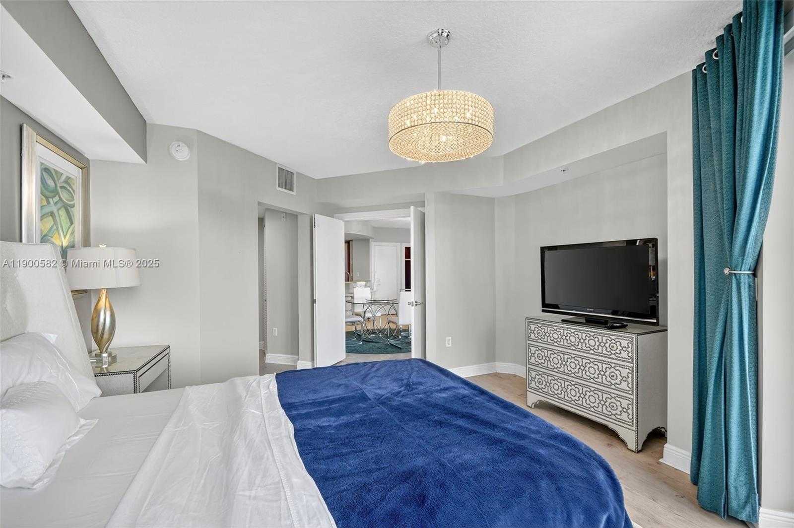 Small Image of 2700 NORTH FEDERAL HWY #409, Boynton Beach Number 21