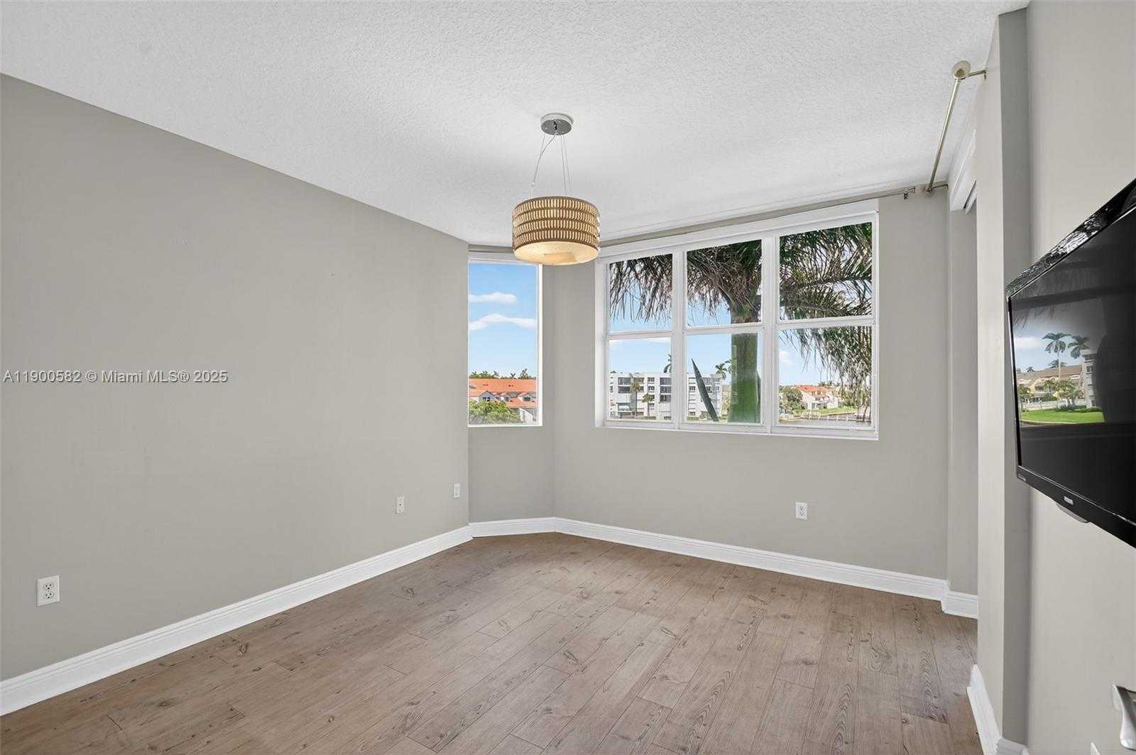 Small Image of 2700 NORTH FEDERAL HWY #409, Boynton Beach Number 31