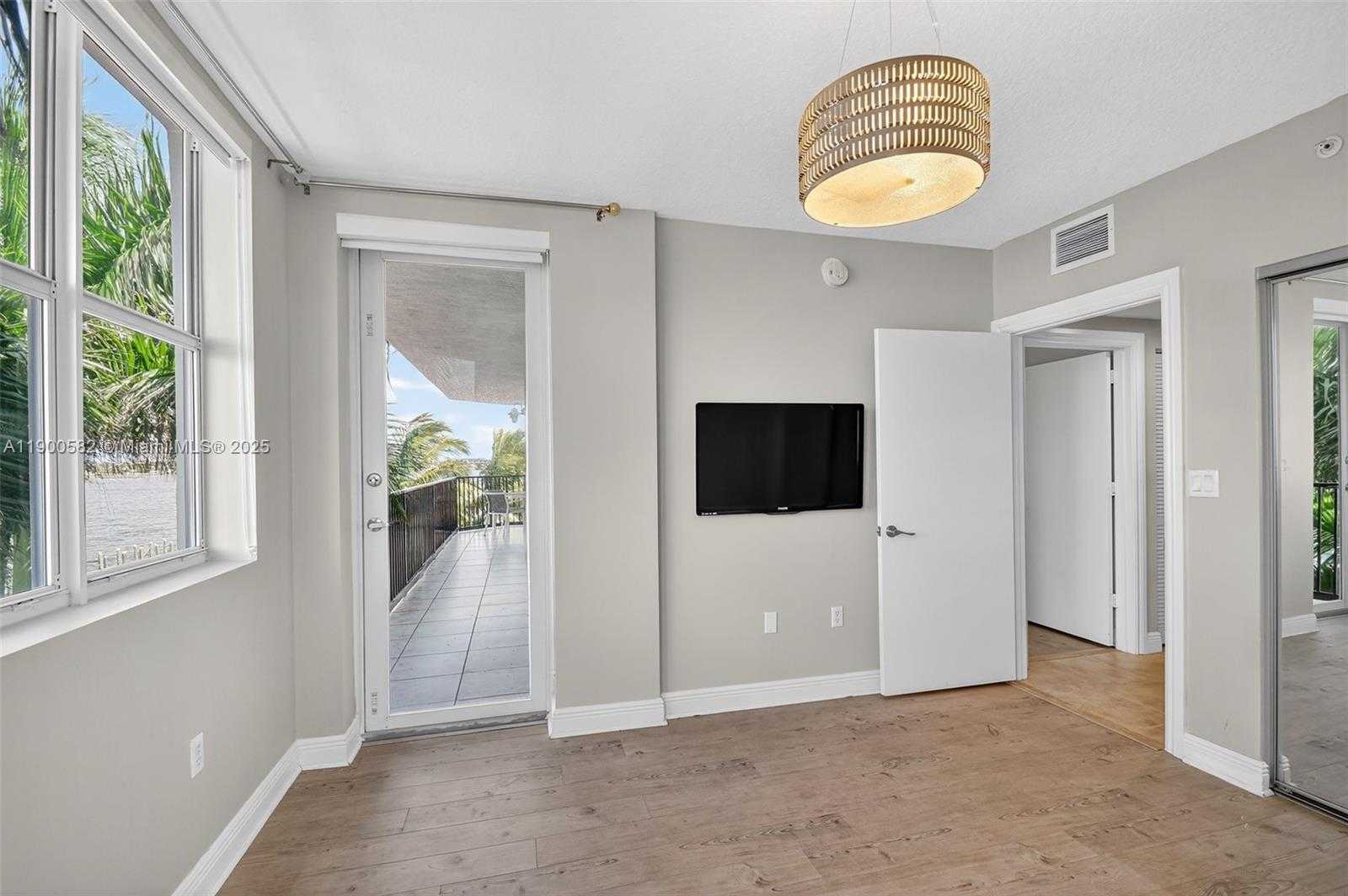 Small Image of 2700 NORTH FEDERAL HWY #409, Boynton Beach Number 33