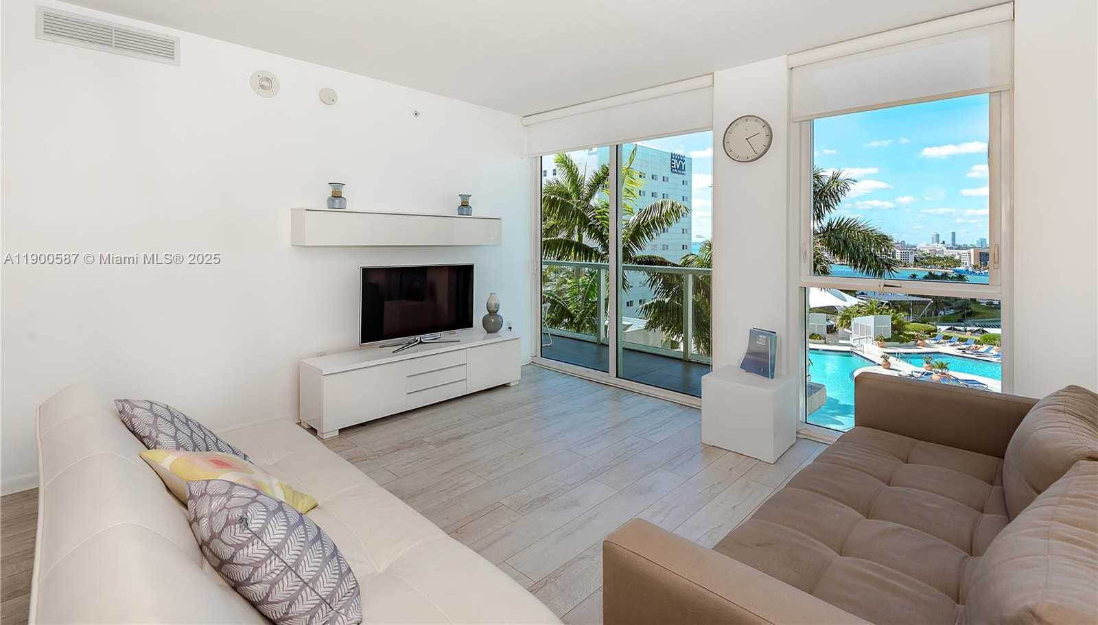 Small Image of 253 NORTH EAST 2ND ST #1407, Miami Number 22