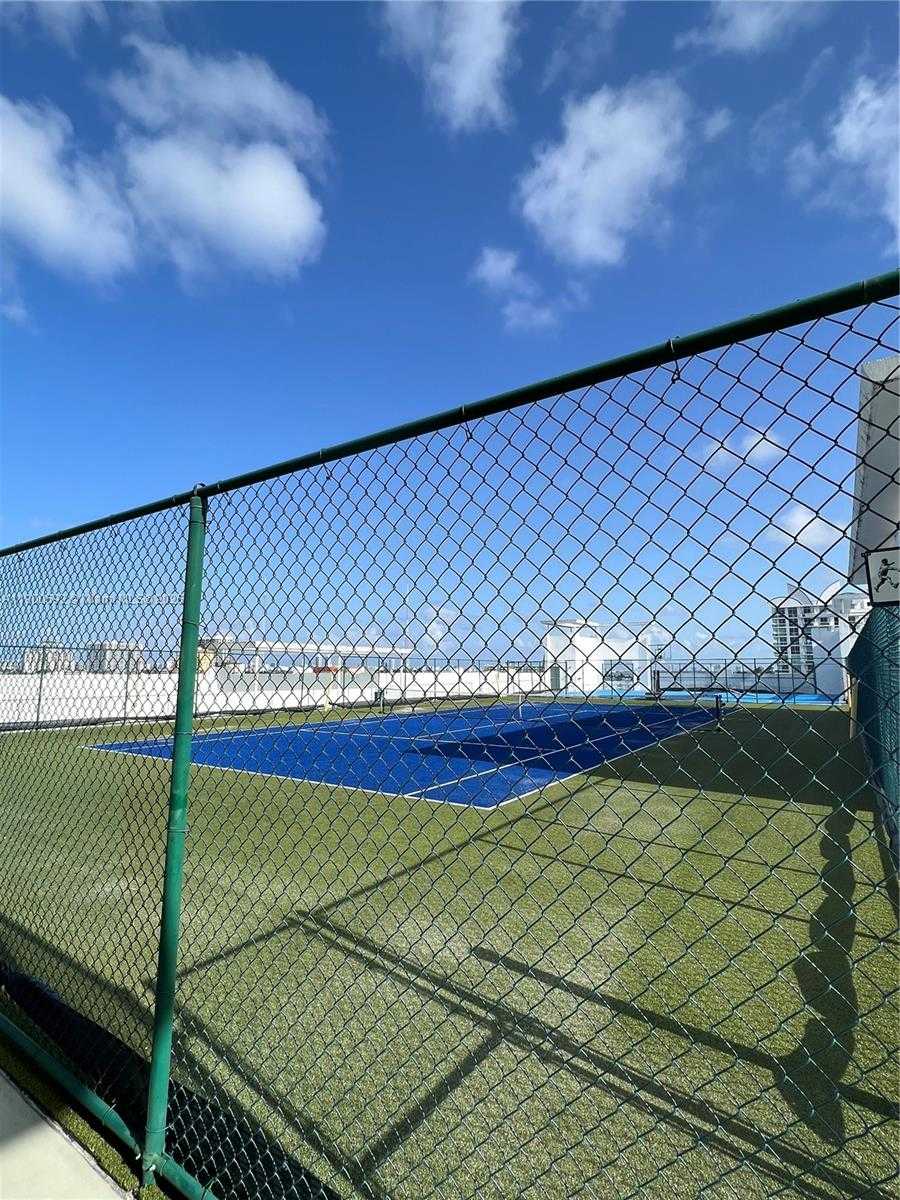 Small Image of 7928 EAST DR #705, North Bay Village Number 20