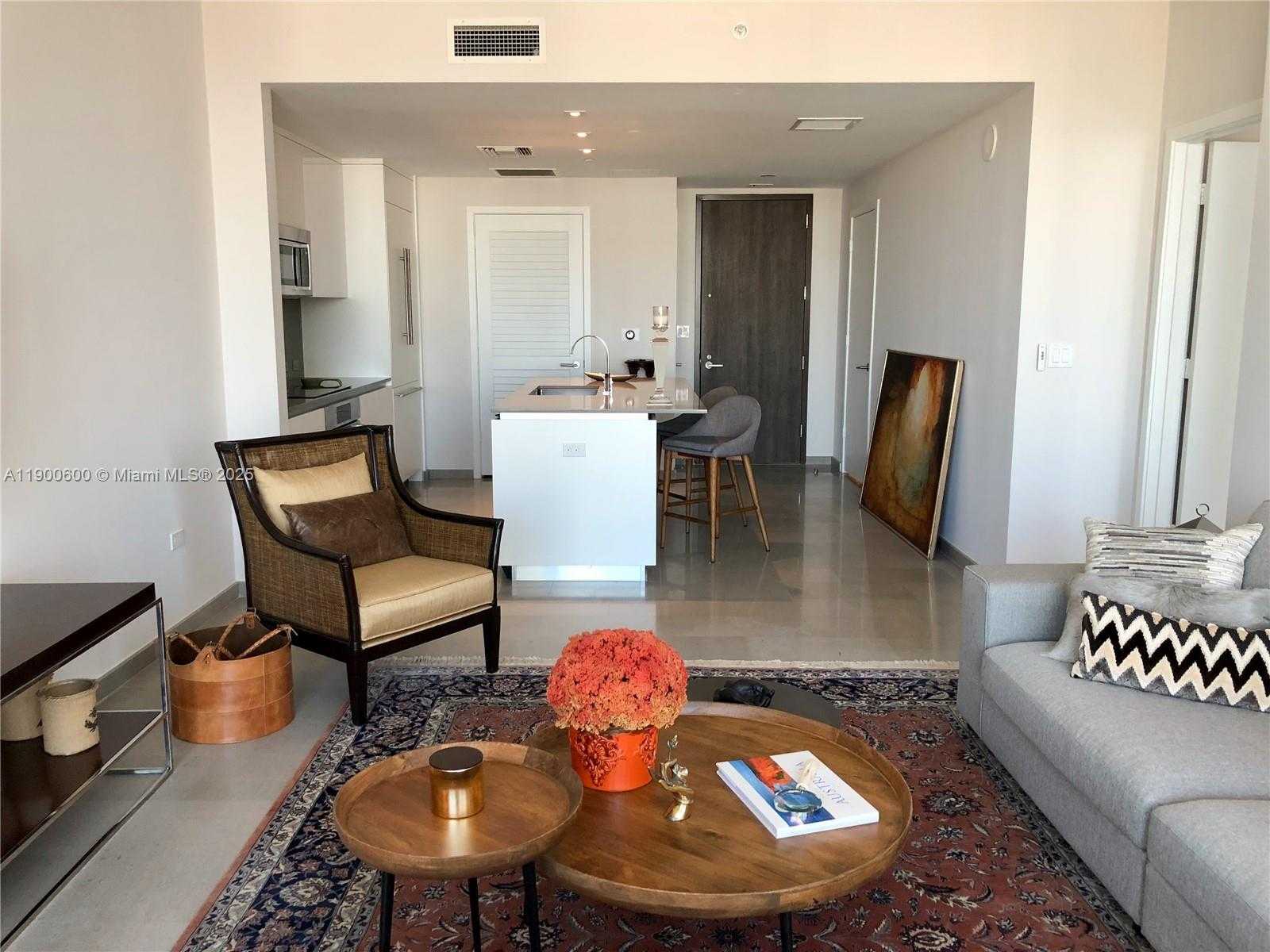 Small Image of 68 SOUTH EAST 6TH ST #2006, Miami Number 15