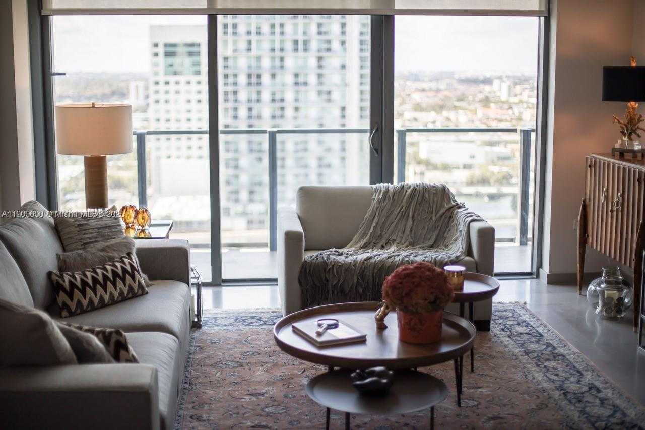 Small Image of 68 SOUTH EAST 6TH ST #2006, Miami Number 18