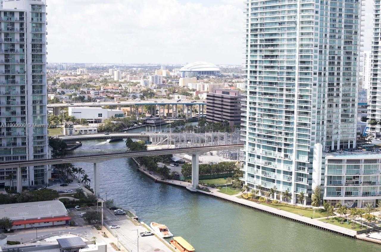 Small Image of 68 SOUTH EAST 6TH ST #2006, Miami Number 46