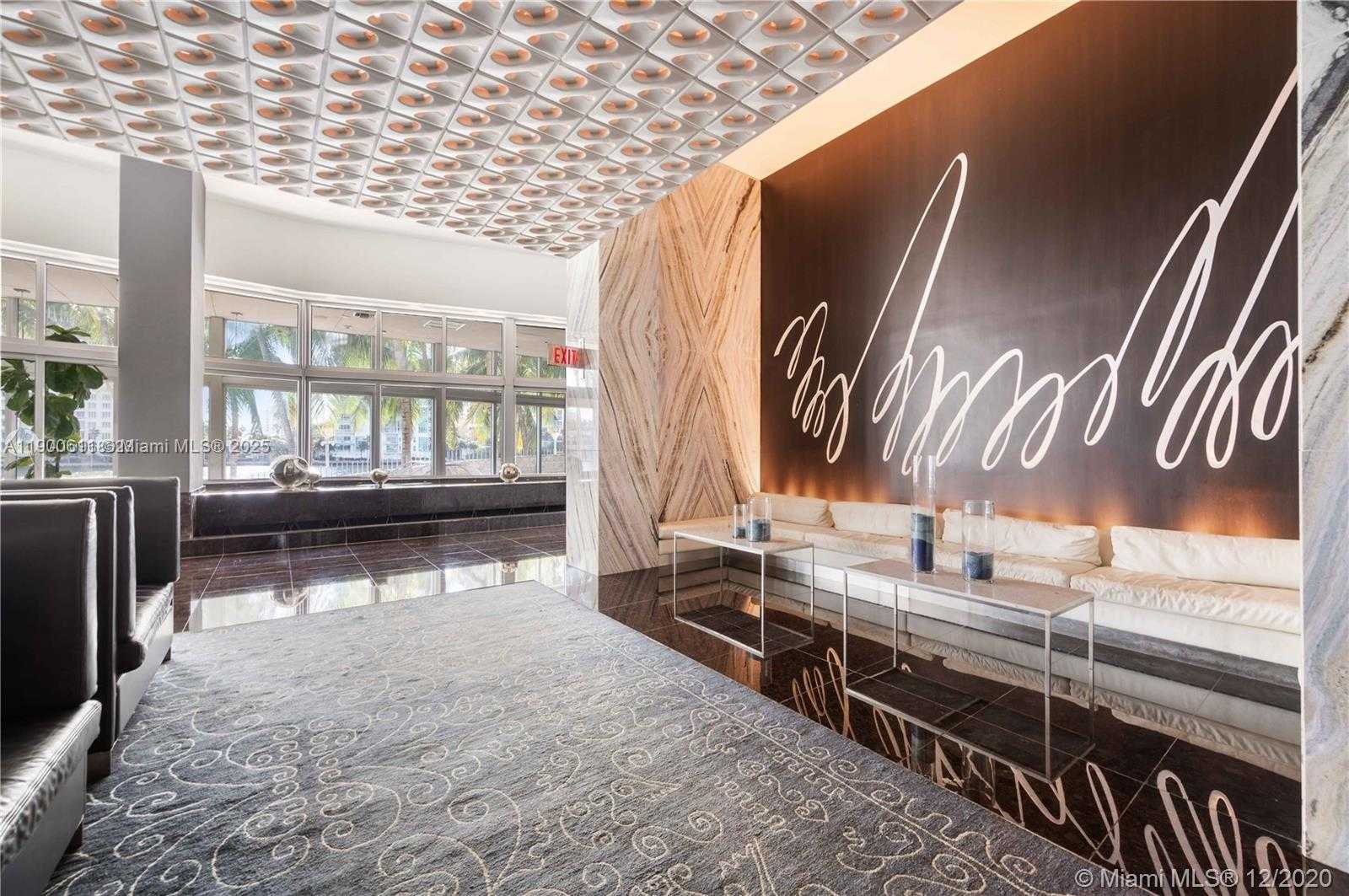 Small Image of 335 Biscayne Blvd, Miami, FL 33132, USA Number 31