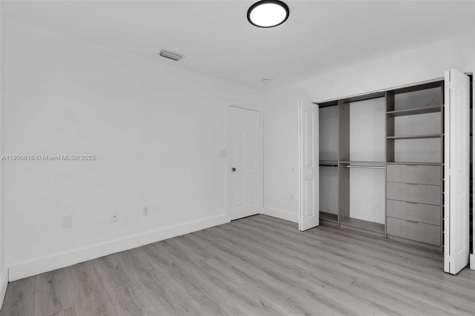 Small Image of 425 SOUTH WEST 198TH TER #., Pembroke Pines Number 28