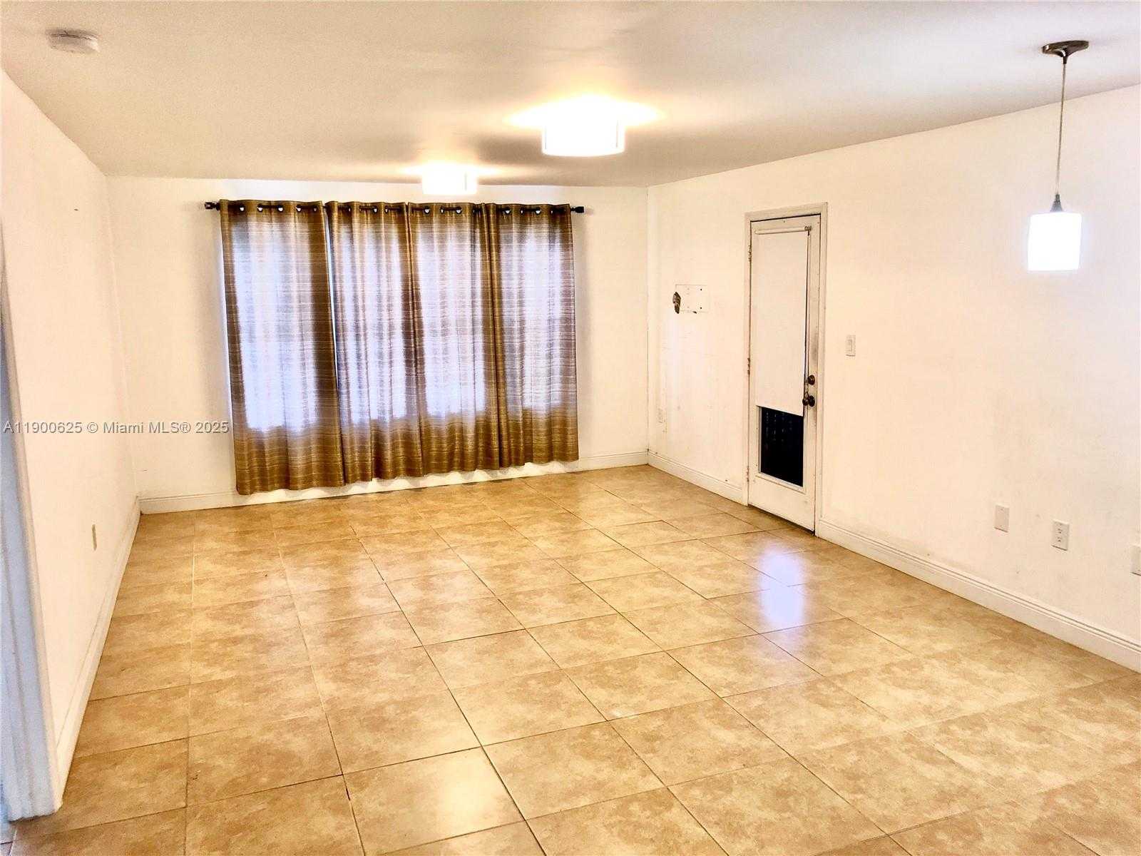 Small Image of 10440 SOUTH WEST 156TH CT #712, Miami Number 3
