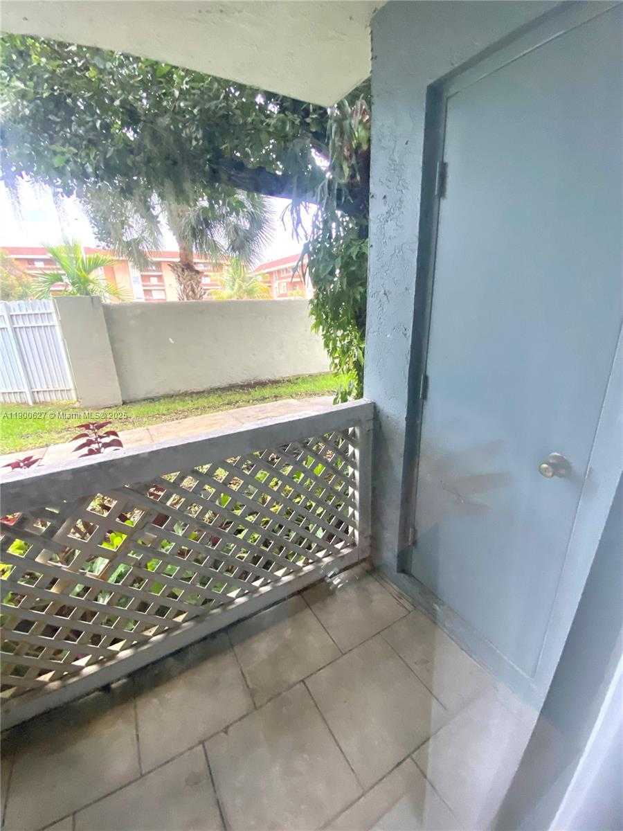 Small Image of 17580 NORTH WEST 67TH PL #I-1, Hialeah Number 7