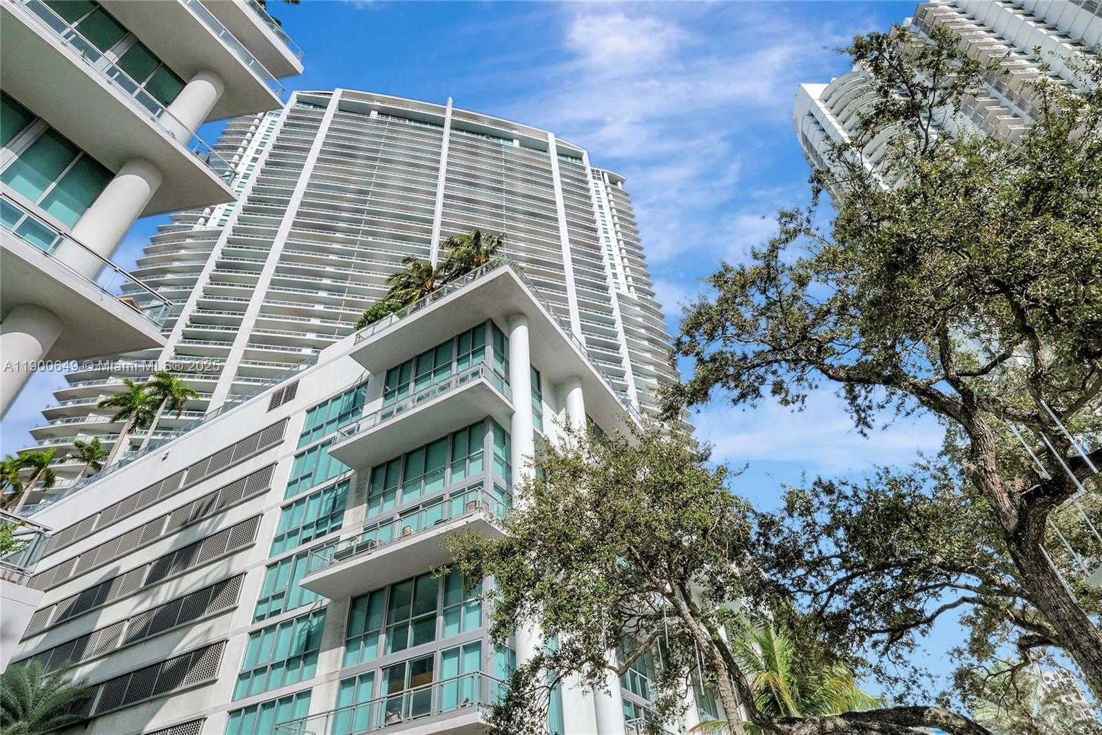 Small Image of 90 SOUTH WEST 3RD ST #1602, Miami Number 55