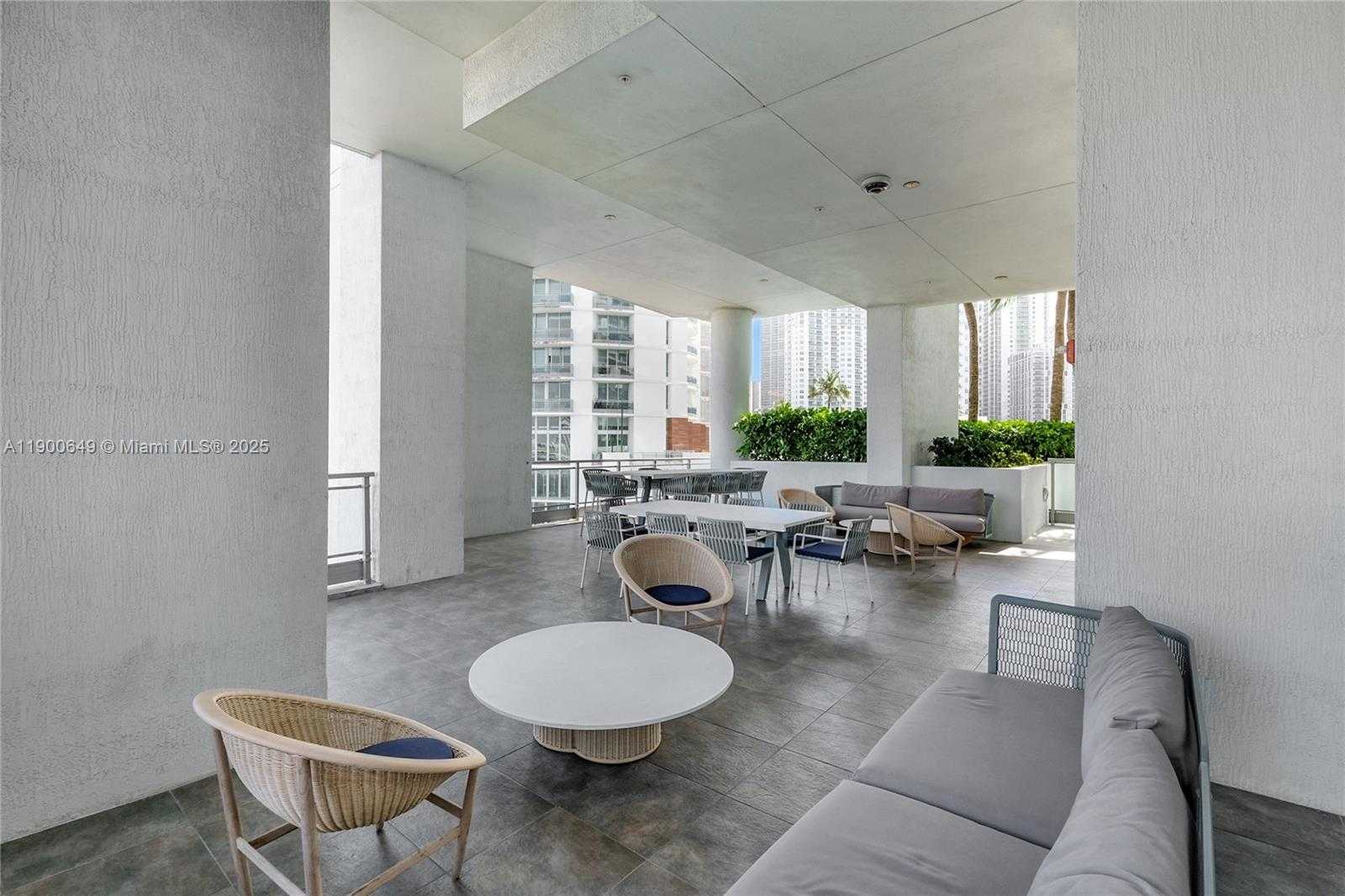 Small Image of 90 SOUTH WEST 3RD ST #1602, Miami Number 68