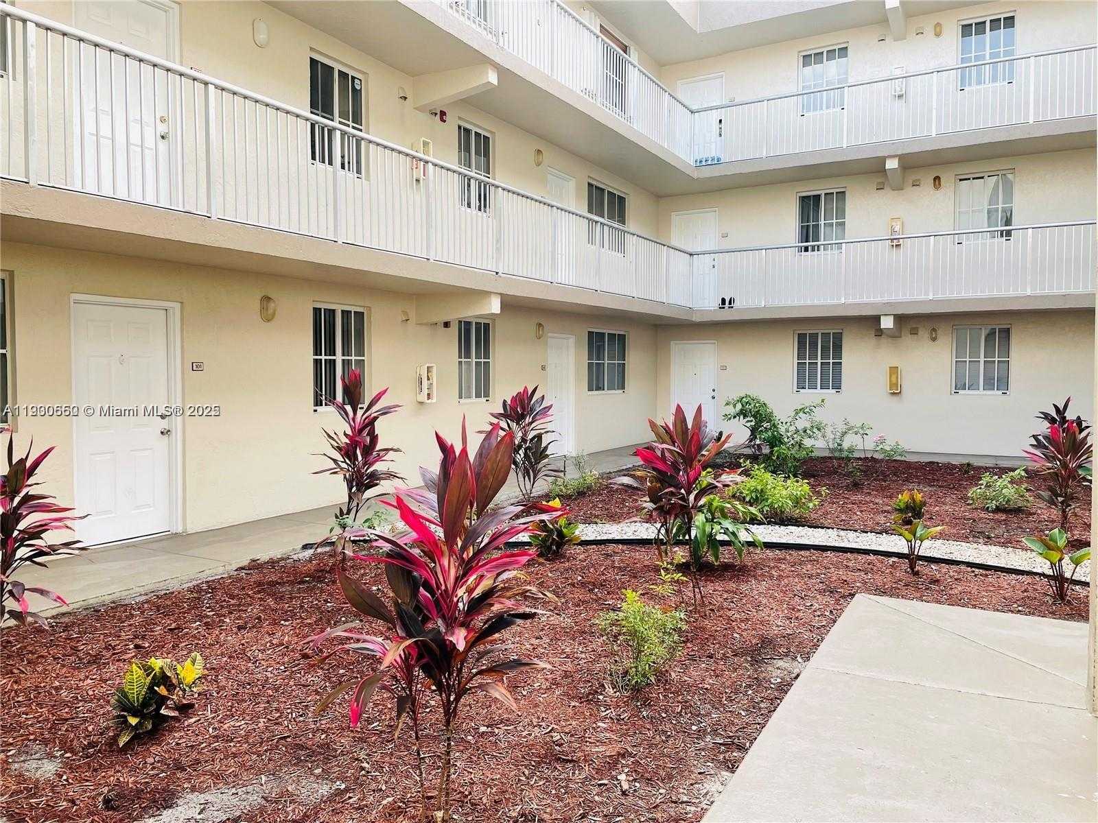 Small Image of 6175 NORTH WEST 186TH ST #102, Hialeah Number 5