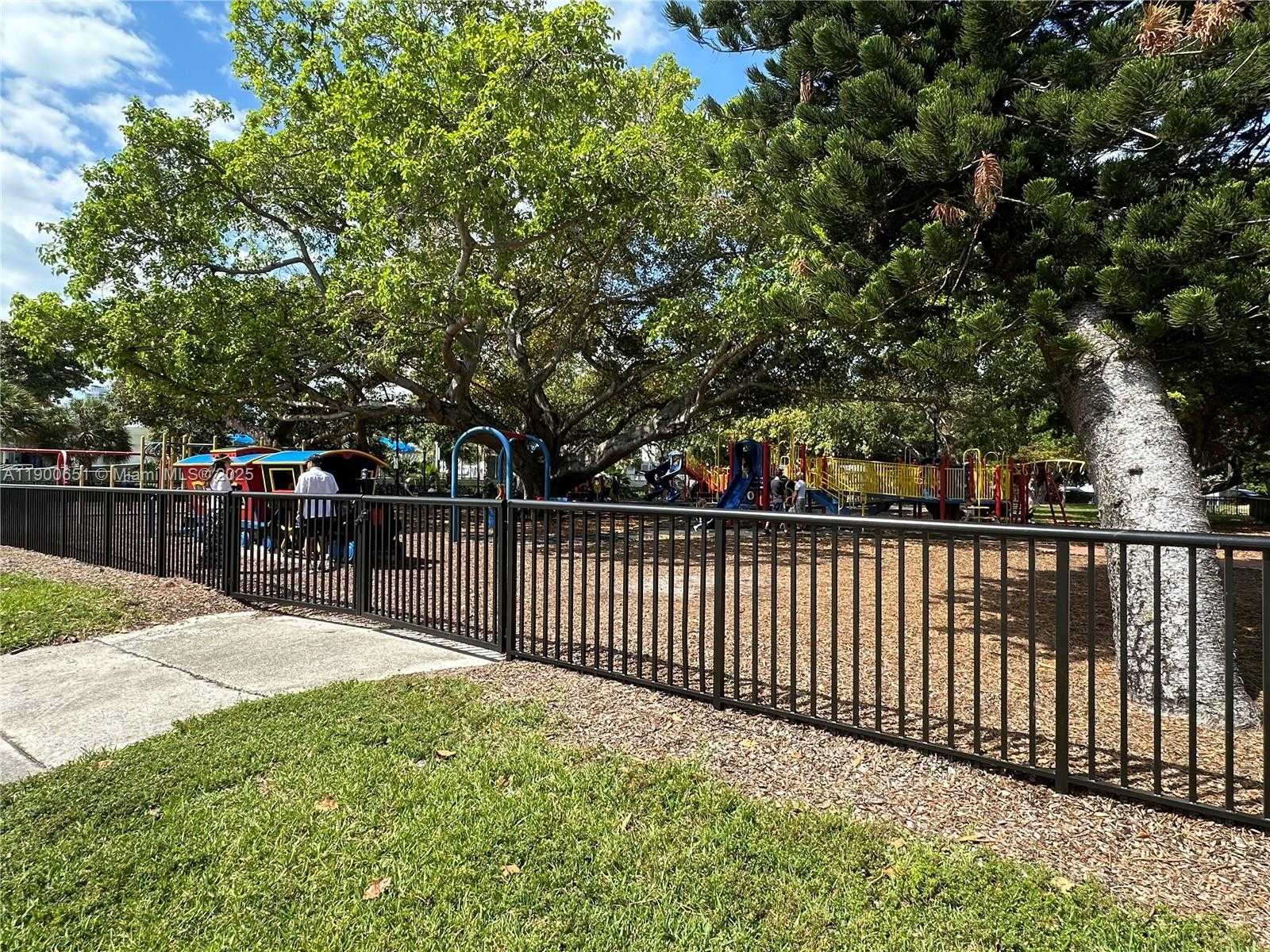 Small Image of 1130 11TH ST #3E, Miami Beach Number 20