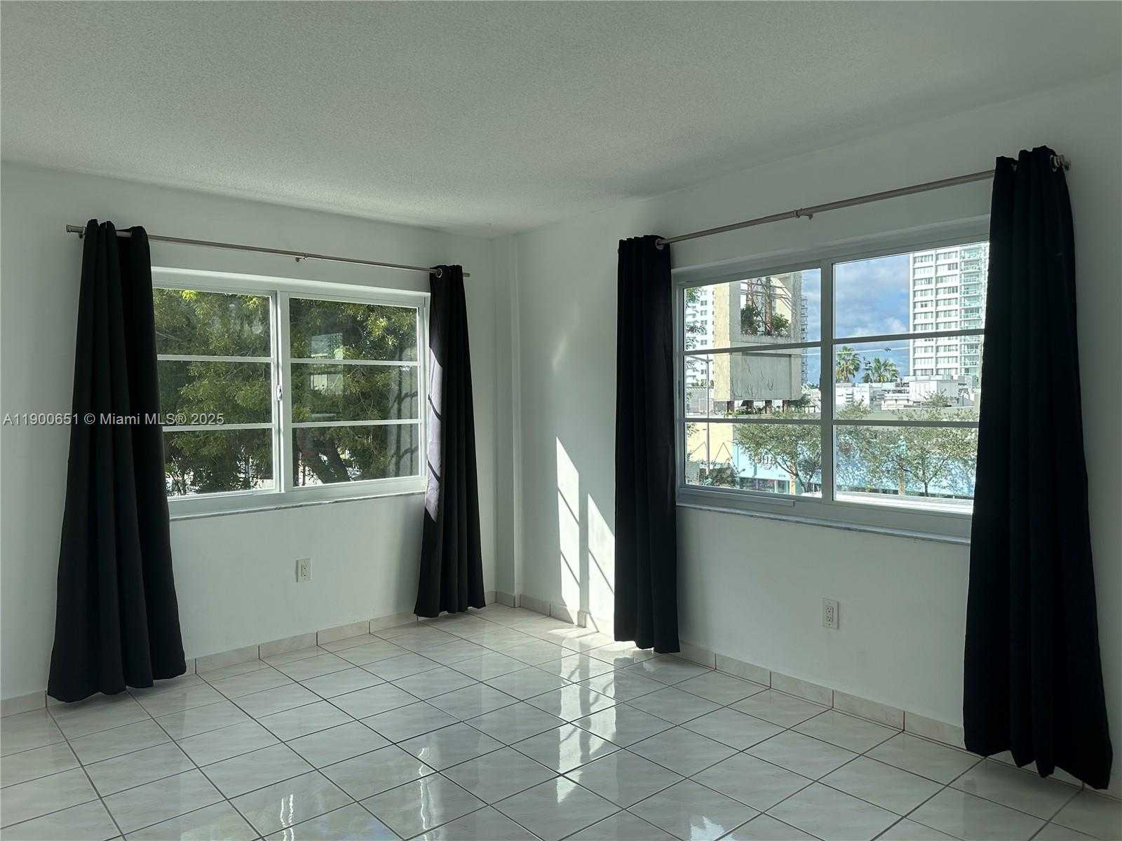 Small Image of 1130 11TH ST #3E, Miami Beach Number 8
