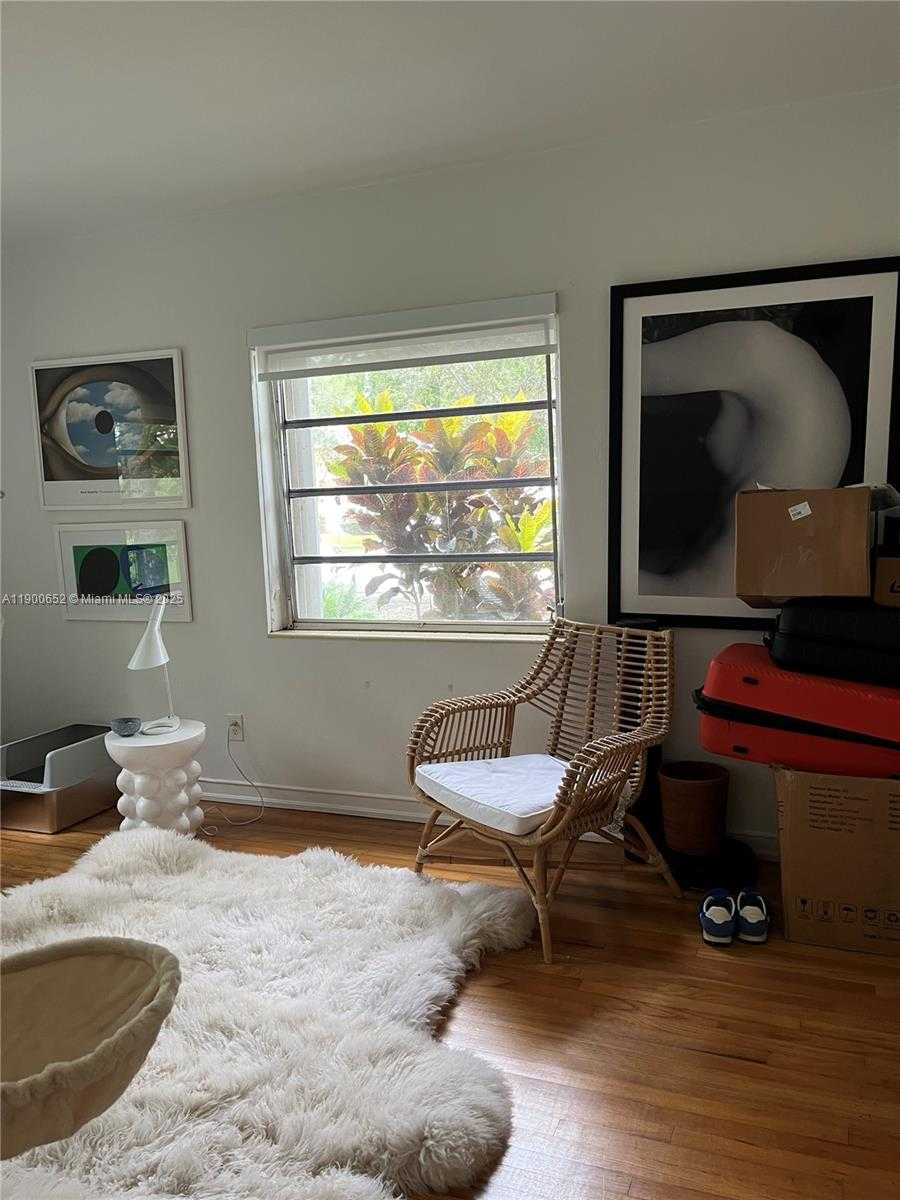 Small Image of 3917 SEGOVIA ST #3917, Coral Gables Number 10