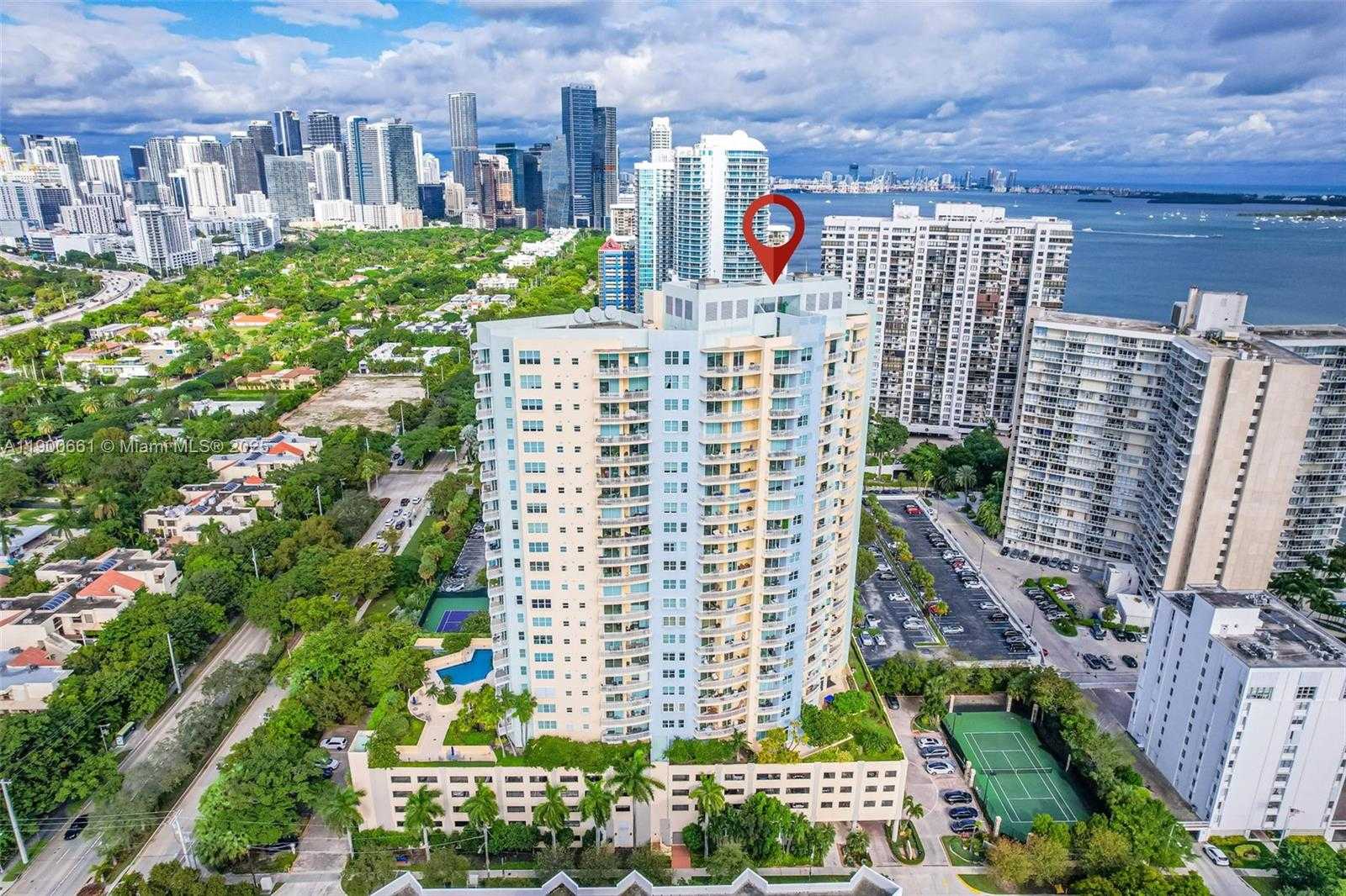 Small Image of 2475 BRICKELL AVE #703, Miami Number 29