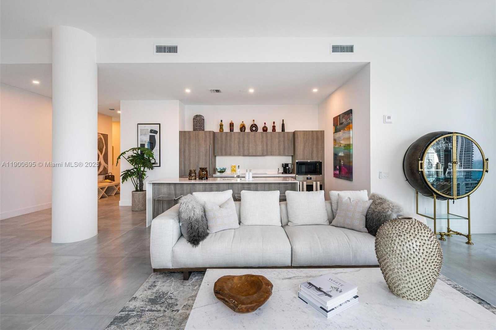 Small Image of 17550 COLLINS AVE #PH1, Sunny Isles Beach Number 10