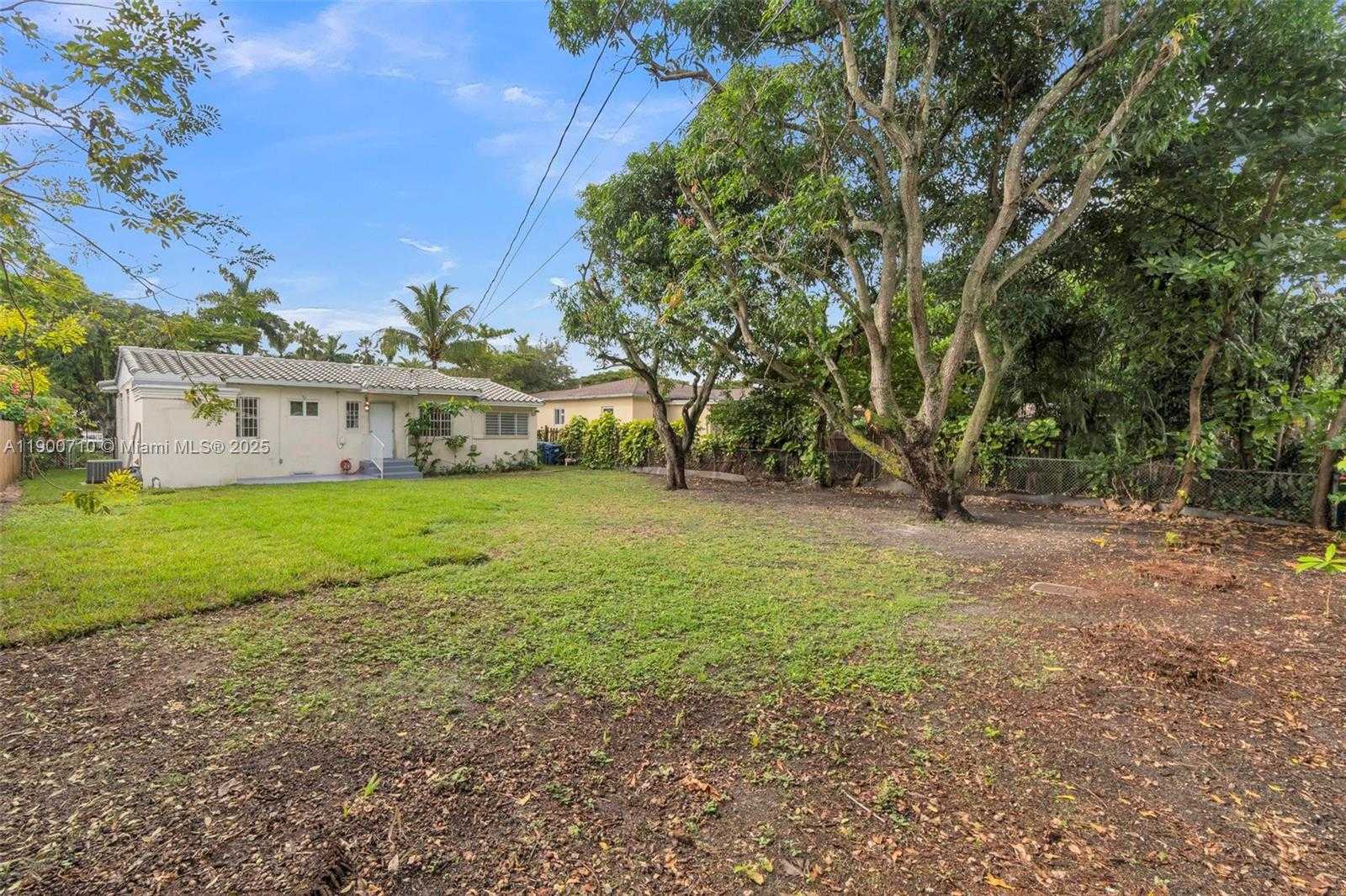 Small Image of 69 NORTH EAST 115TH ST, Miami Number 5