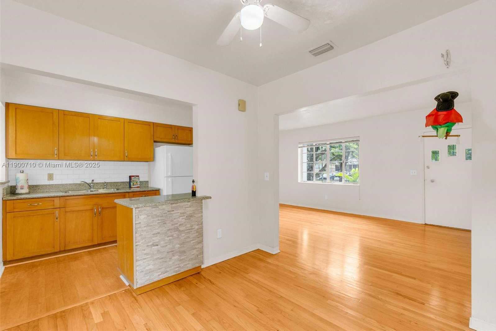 Small Image of 69 NORTH EAST 115TH ST, Miami Number 6