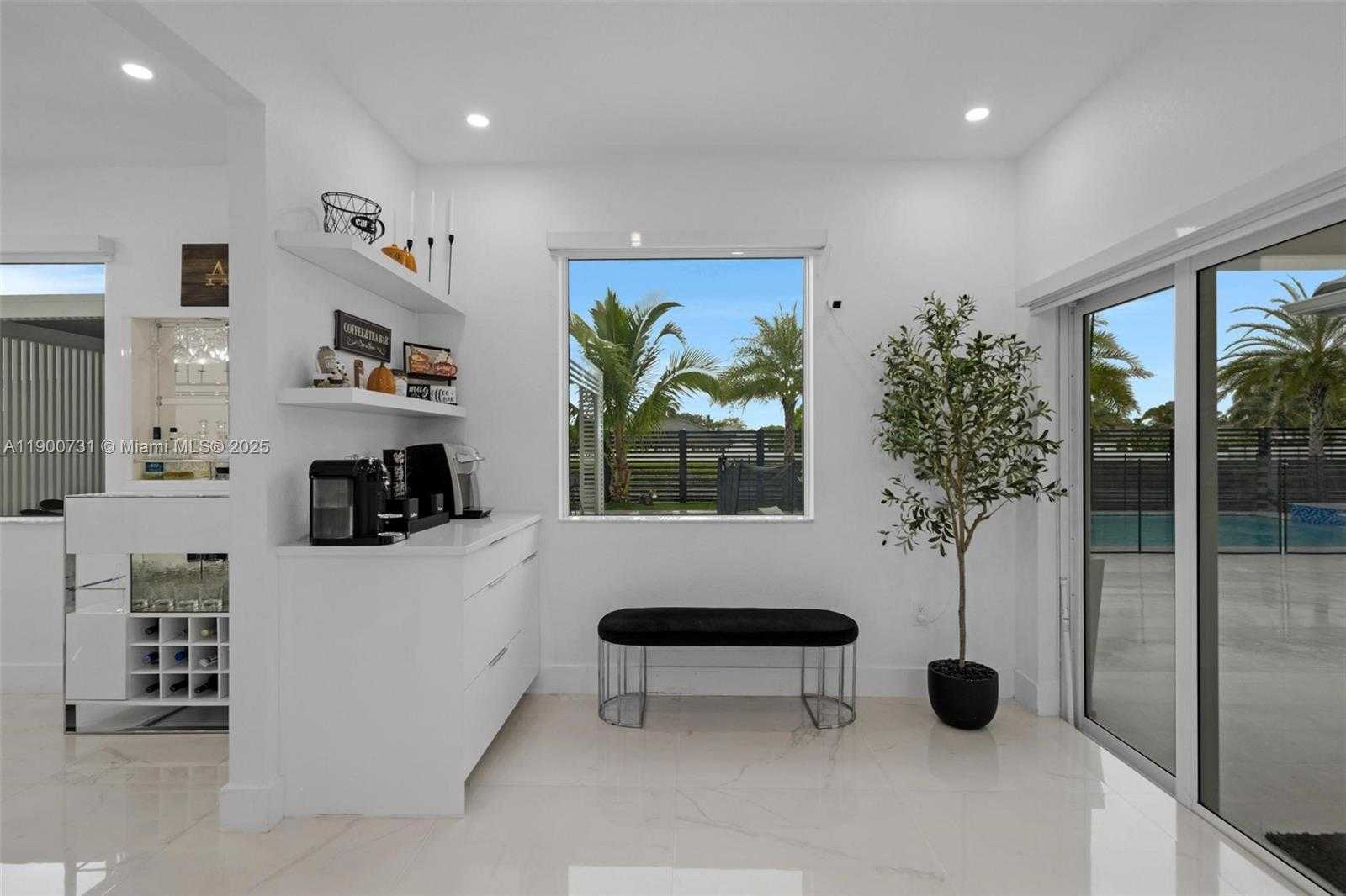 Small Image of 19302 SOUTH WEST 132ND PATH, Miami Number 34