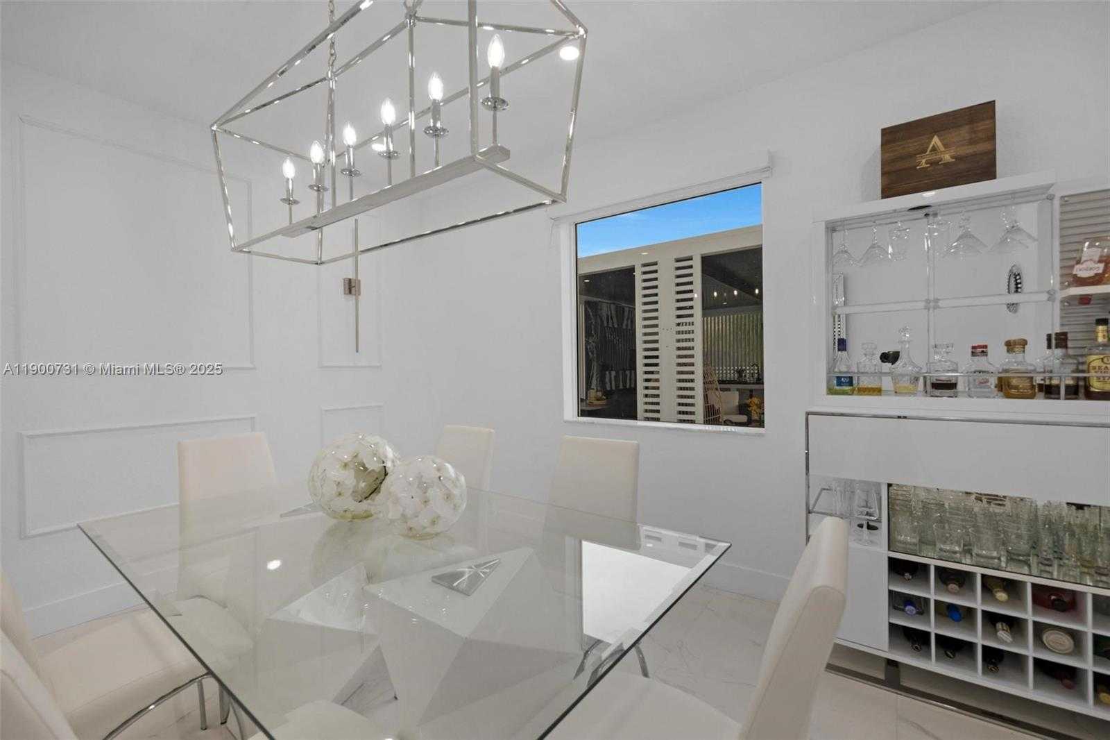 Small Image of 19302 SOUTH WEST 132ND PATH, Miami Number 38