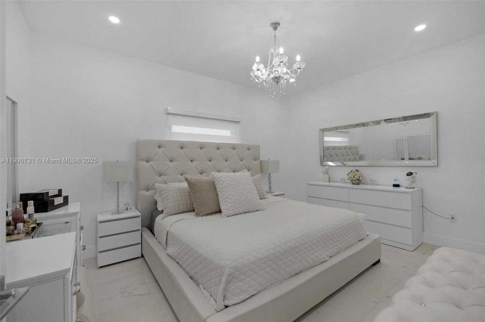 Small Image of 19302 SOUTH WEST 132ND PATH, Miami Number 44