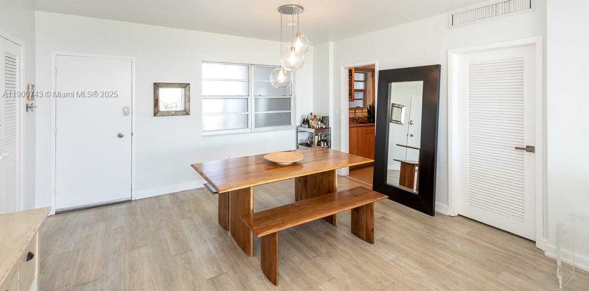 Small Image of 9101 EAST BAY HARBOR DR #701, Bay Harbor Islands Number 6