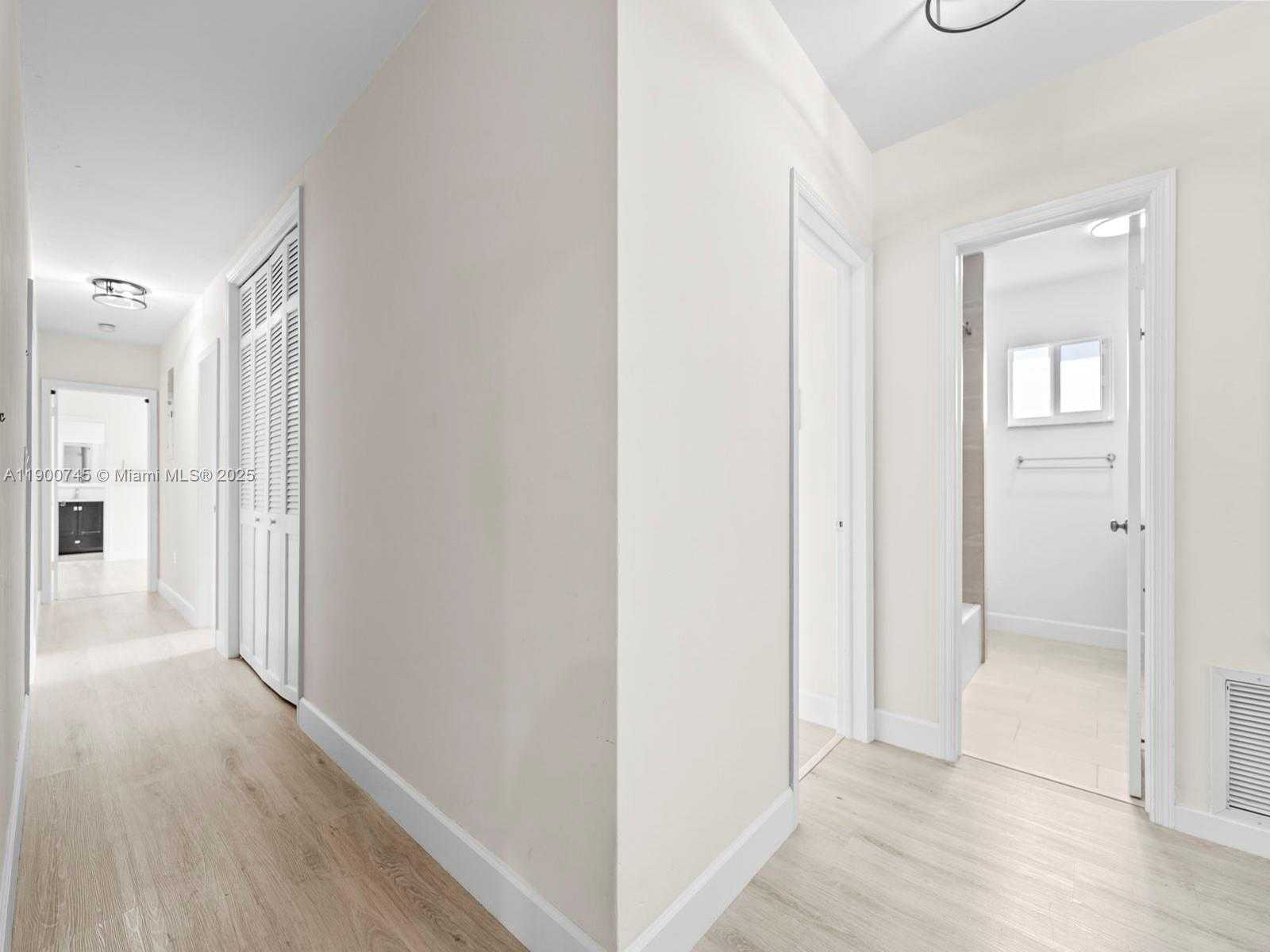 Small Image of 17223 SOUTH WEST 87TH AVE, Palmetto Bay Number 19