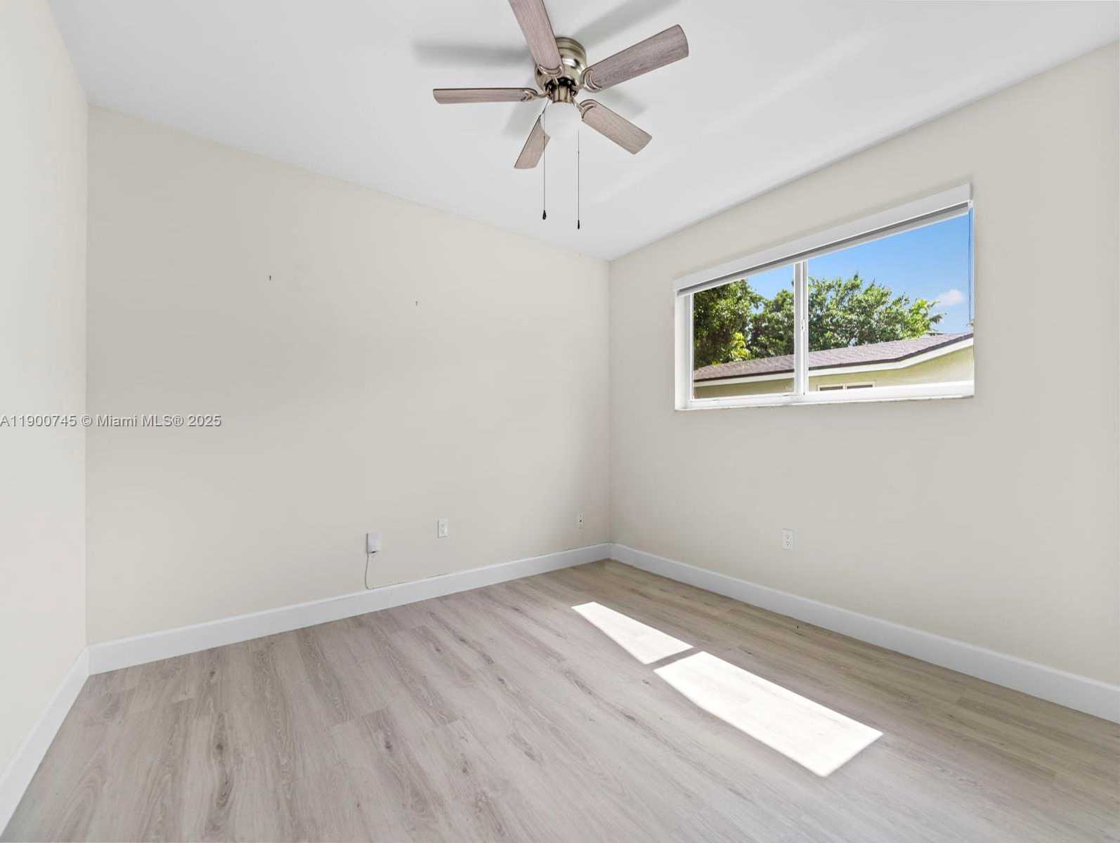 Small Image of 17223 SOUTH WEST 87TH AVE, Palmetto Bay Number 20