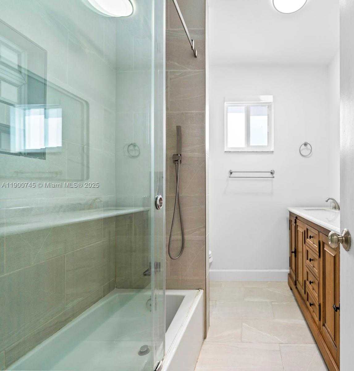 Small Image of 17223 SOUTH WEST 87TH AVE, Palmetto Bay Number 22