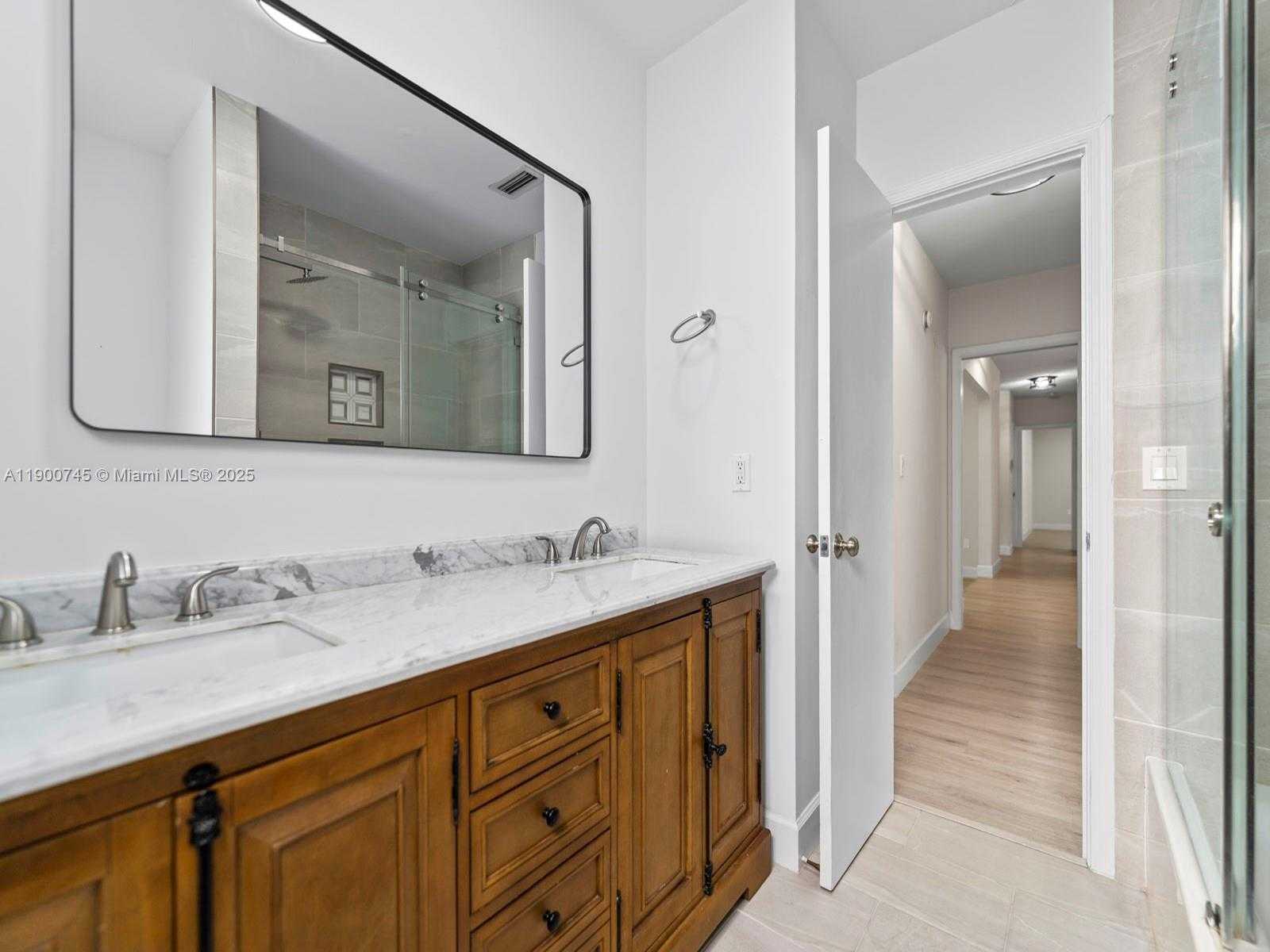 Small Image of 17223 SOUTH WEST 87TH AVE, Palmetto Bay Number 23