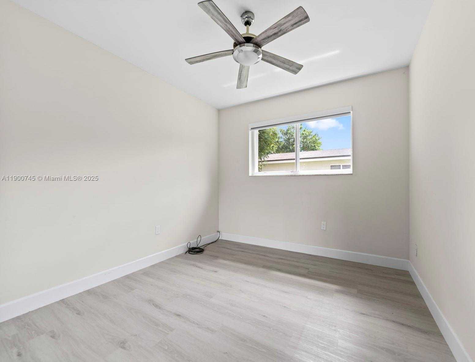 Small Image of 17223 SOUTH WEST 87TH AVE, Palmetto Bay Number 26