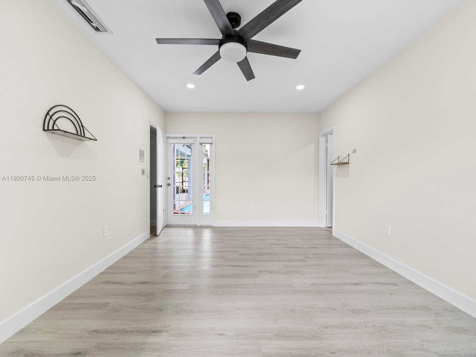 Small Image of 17223 SOUTH WEST 87TH AVE, Palmetto Bay Number 28
