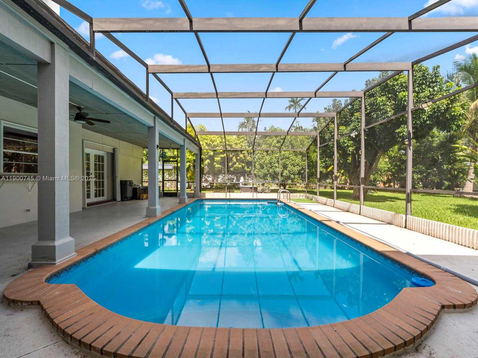 Small Image of 17223 SOUTH WEST 87TH AVE, Palmetto Bay Number 33
