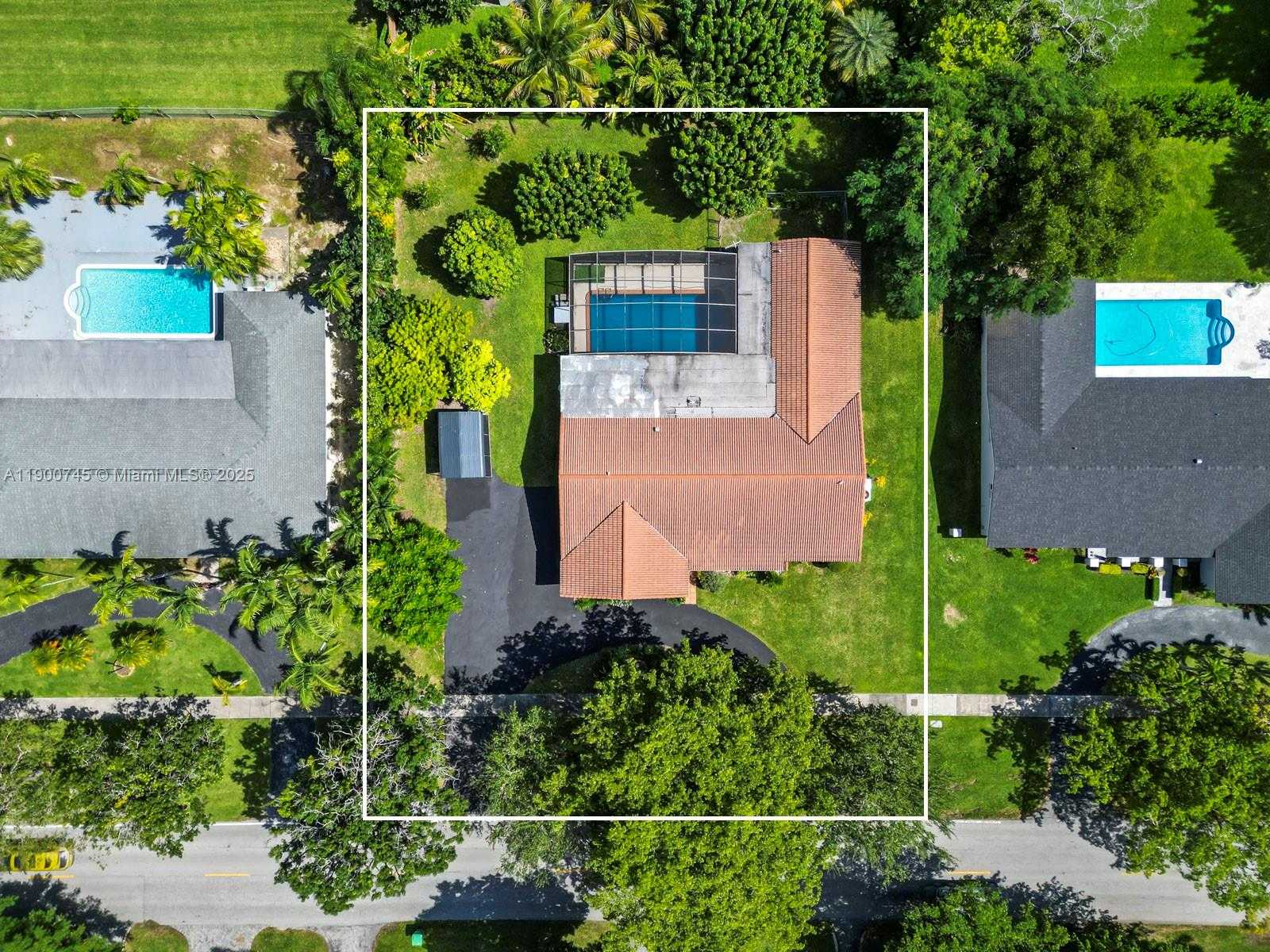 Small Image of 17223 SOUTH WEST 87TH AVE, Palmetto Bay Number 42