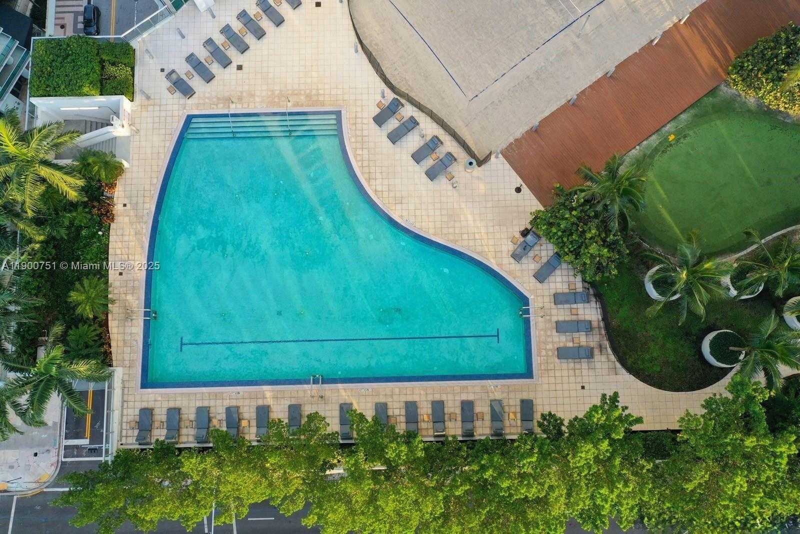 Small Image of 888 BISCAYNE BLVD #3603, Miami Number 19