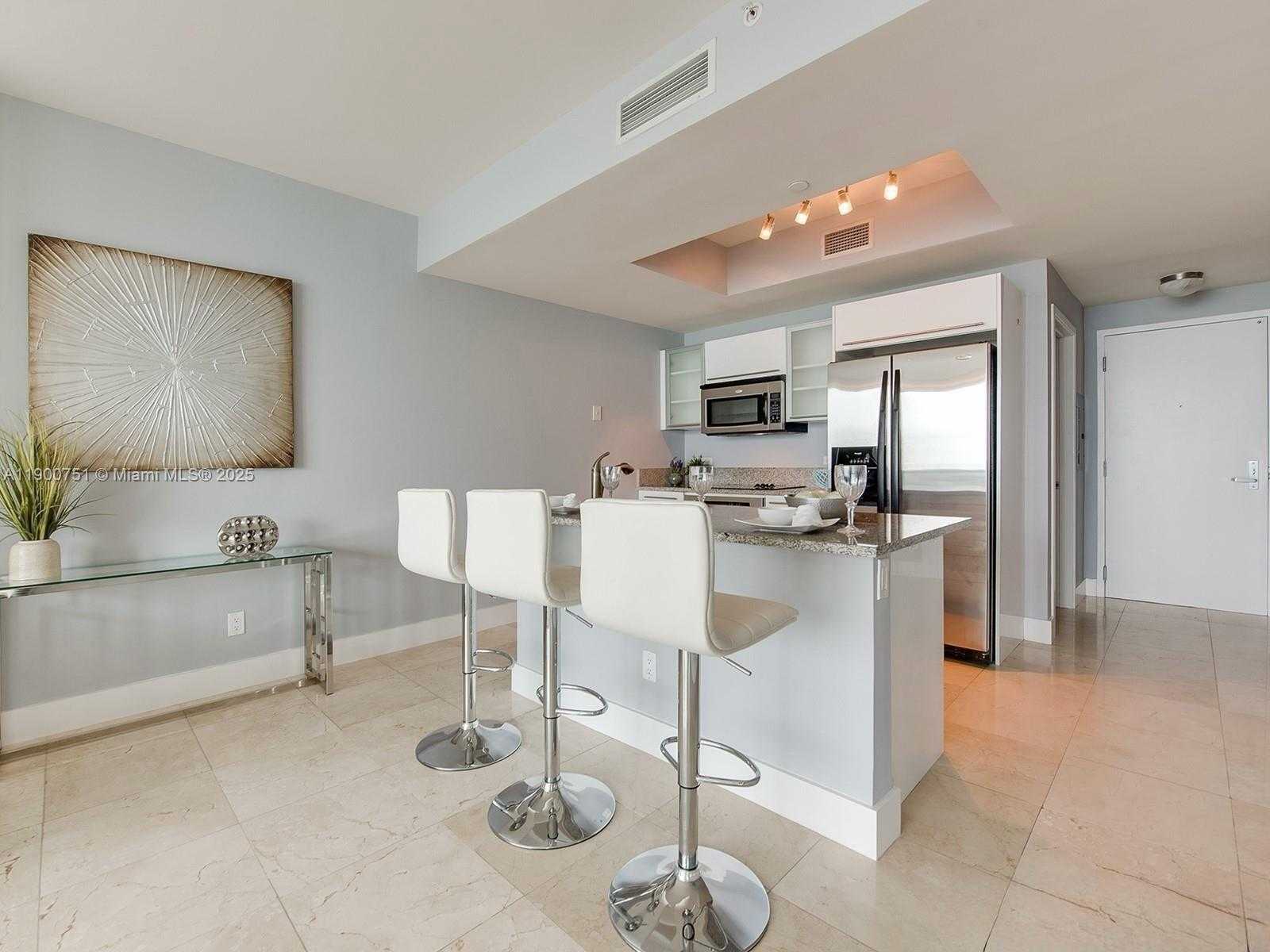 Small Image of 888 BISCAYNE BLVD #3603, Miami Number 3
