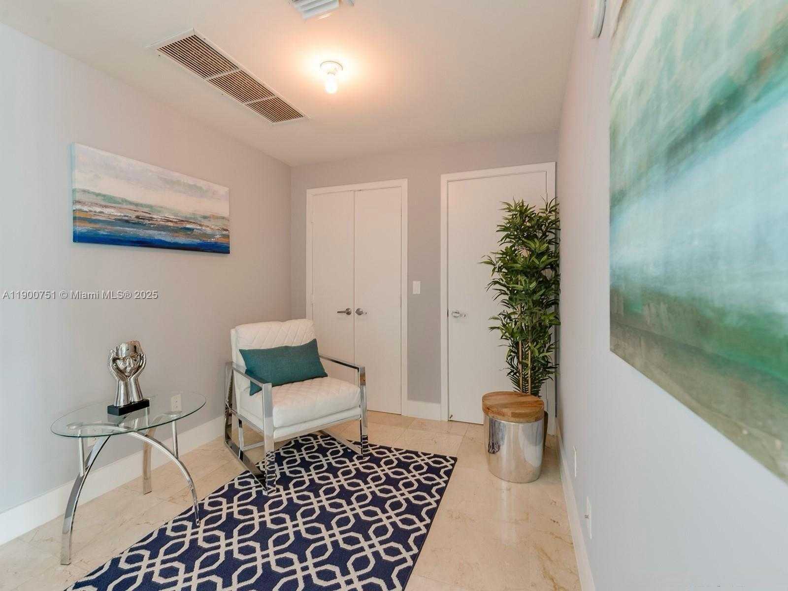 Small Image of 888 BISCAYNE BLVD #3603, Miami Number 5