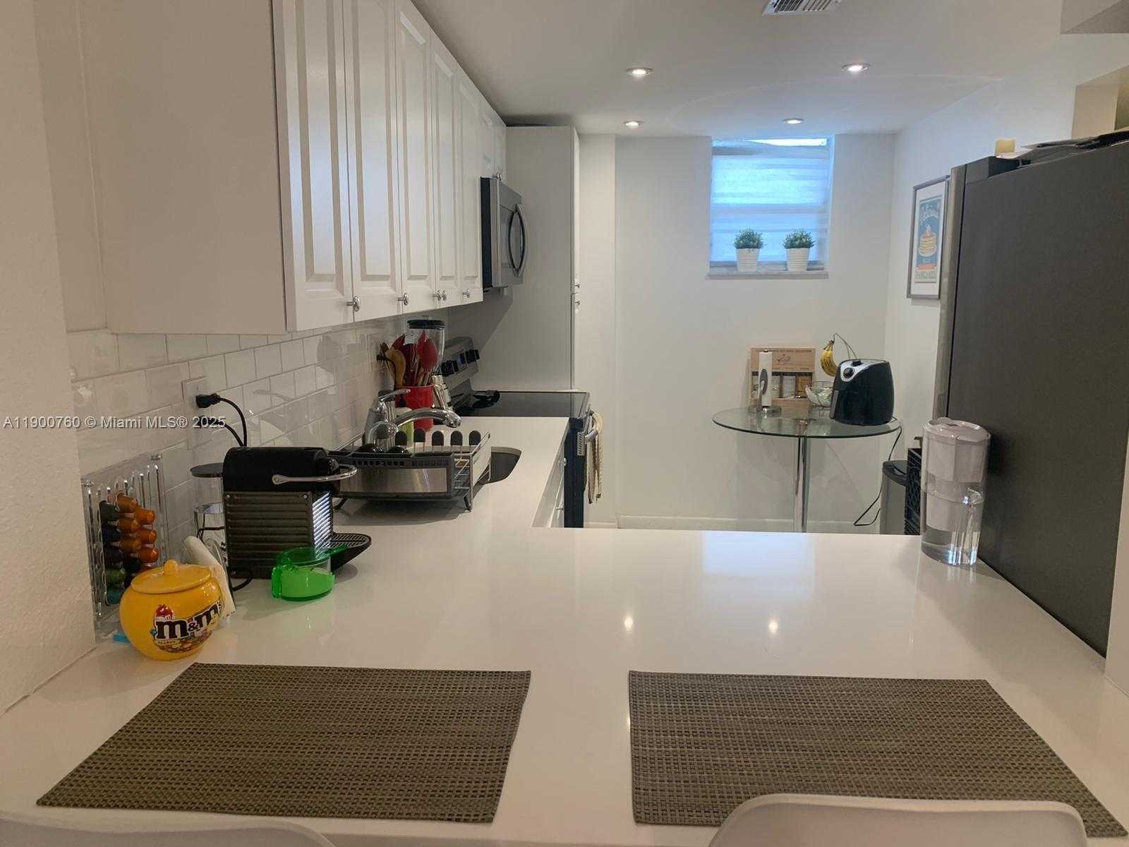 Small Image of 2903 NORTH MIAMI BEACH BLVD #1008, North Miami Beach Number 14