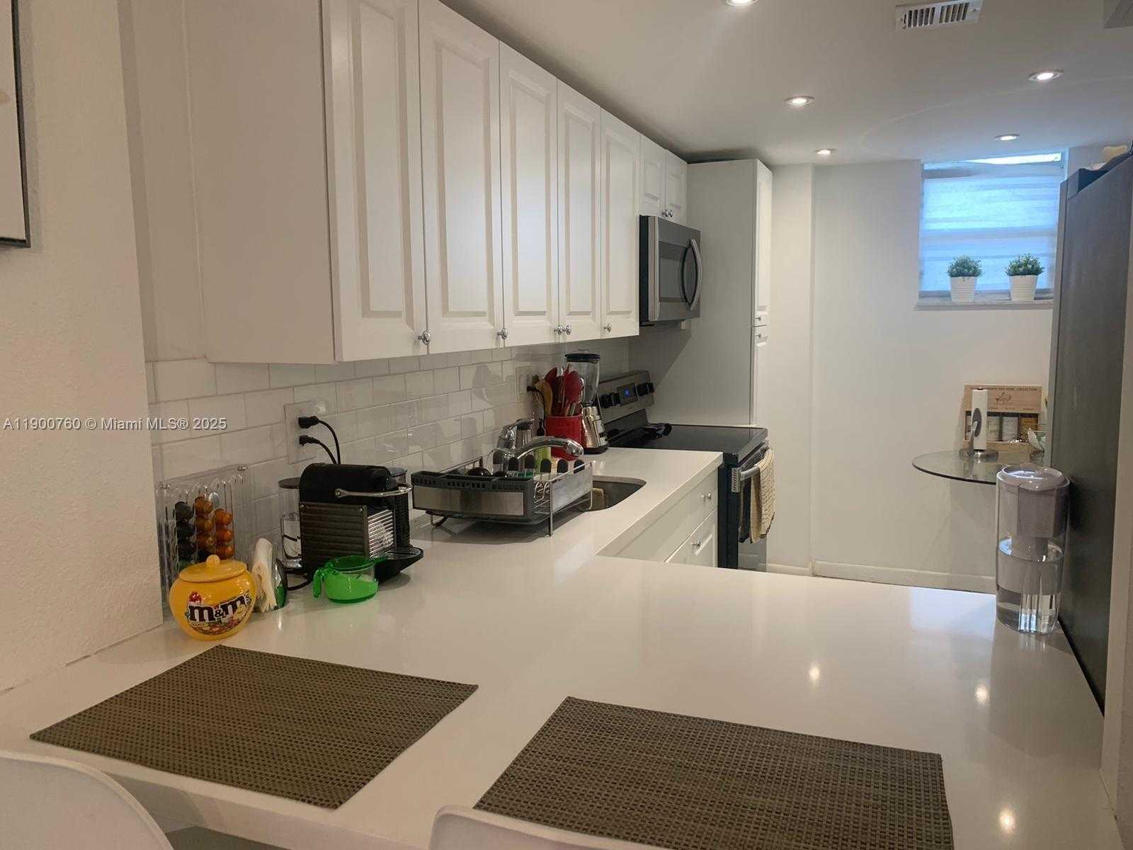 Small Image of 2903 NORTH MIAMI BEACH BLVD #1008, North Miami Beach Number 15