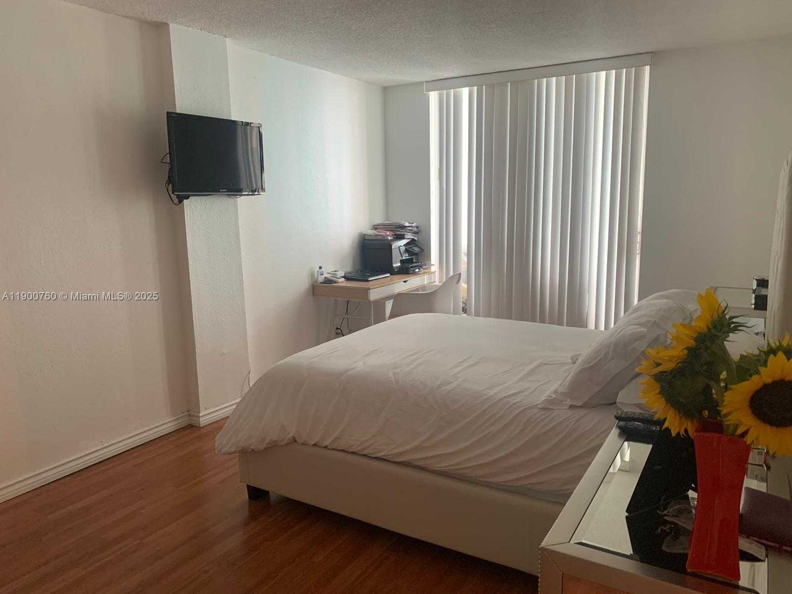 Small Image of 2903 NORTH MIAMI BEACH BLVD #1008, North Miami Beach Number 20