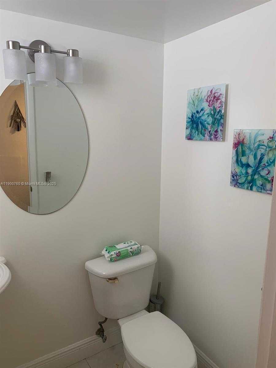 Small Image of 2903 NORTH MIAMI BEACH BLVD #1008, North Miami Beach Number 23