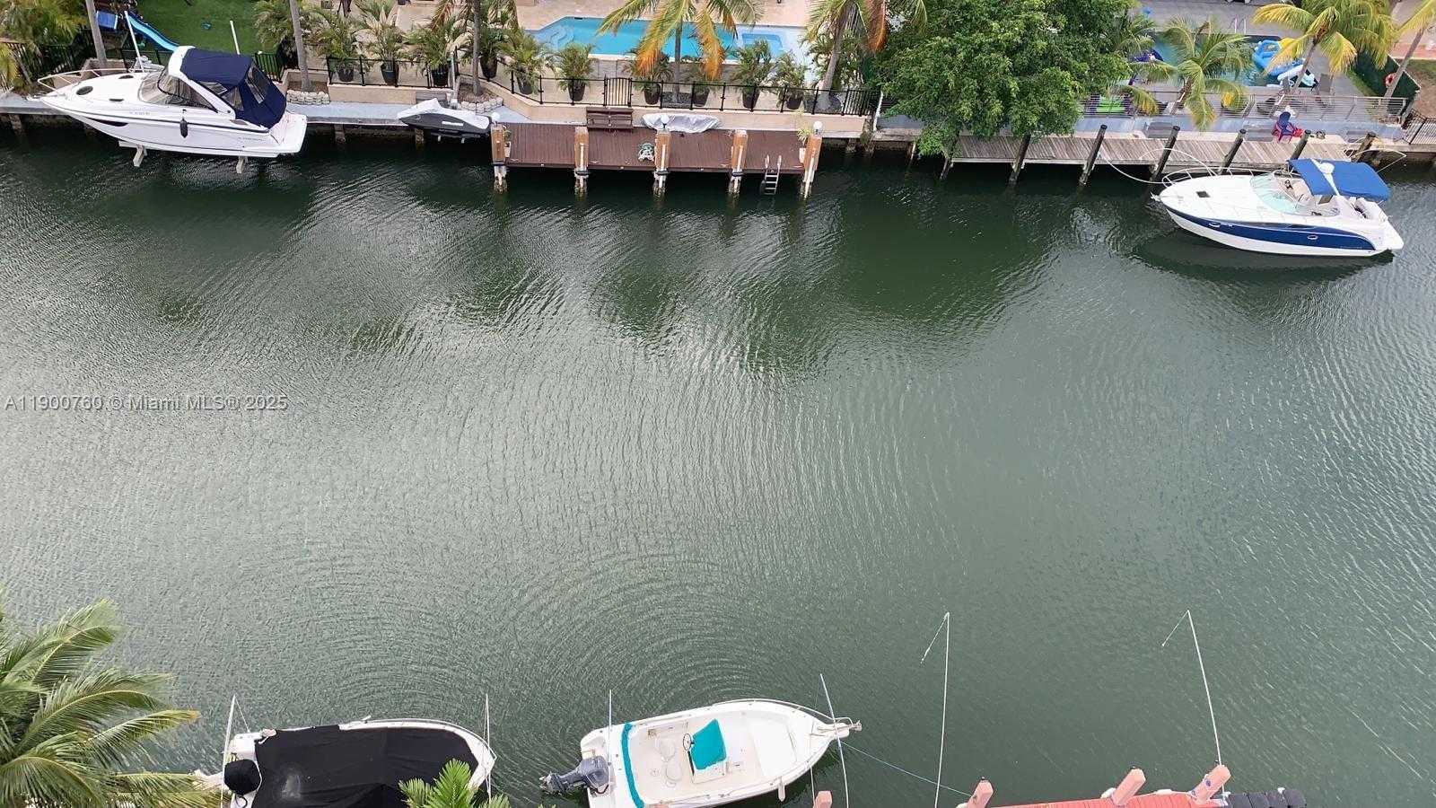 Small Image of 2903 NORTH MIAMI BEACH BLVD #1008, North Miami Beach Number 4