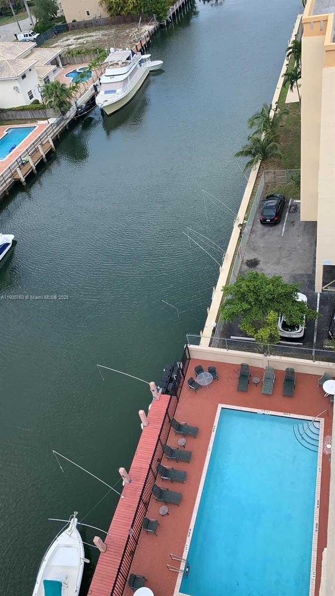 Small Image of 2903 NORTH MIAMI BEACH BLVD #1008, North Miami Beach Number 5