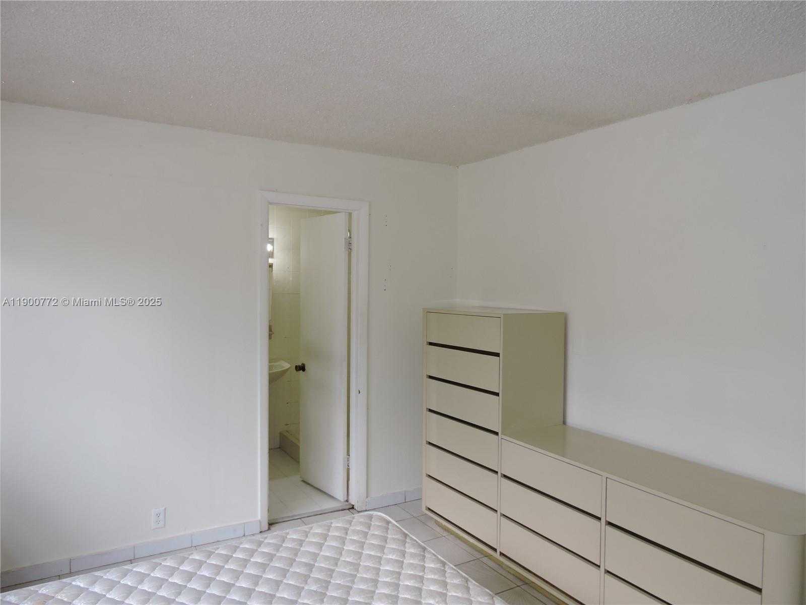 Small Image of 681 NORTH EAST 3RD PL #1, Hialeah Number 4