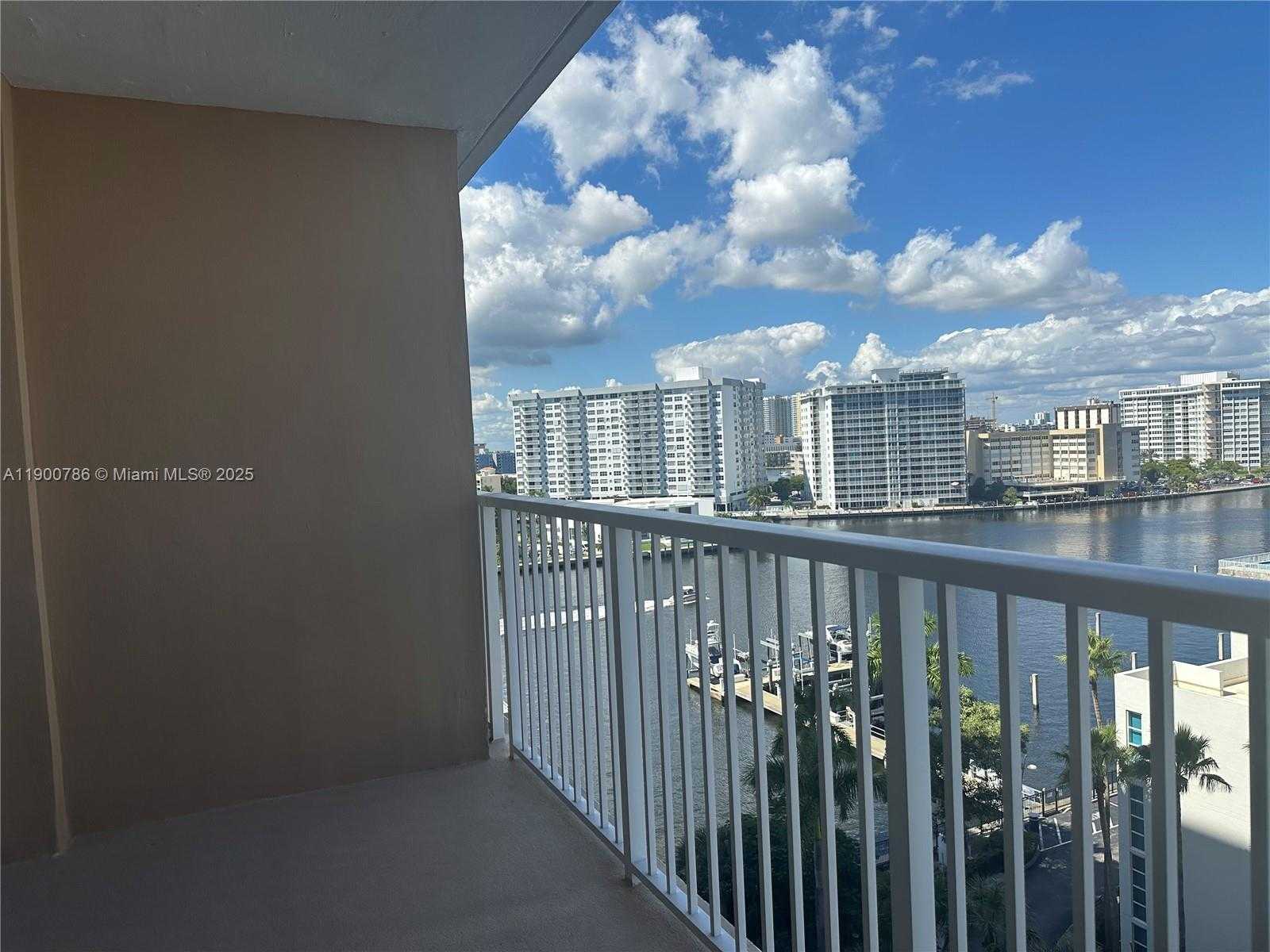 Small Image of 1965 SOUTH OCEAN DR #8B, Hallandale Beach Number 17
